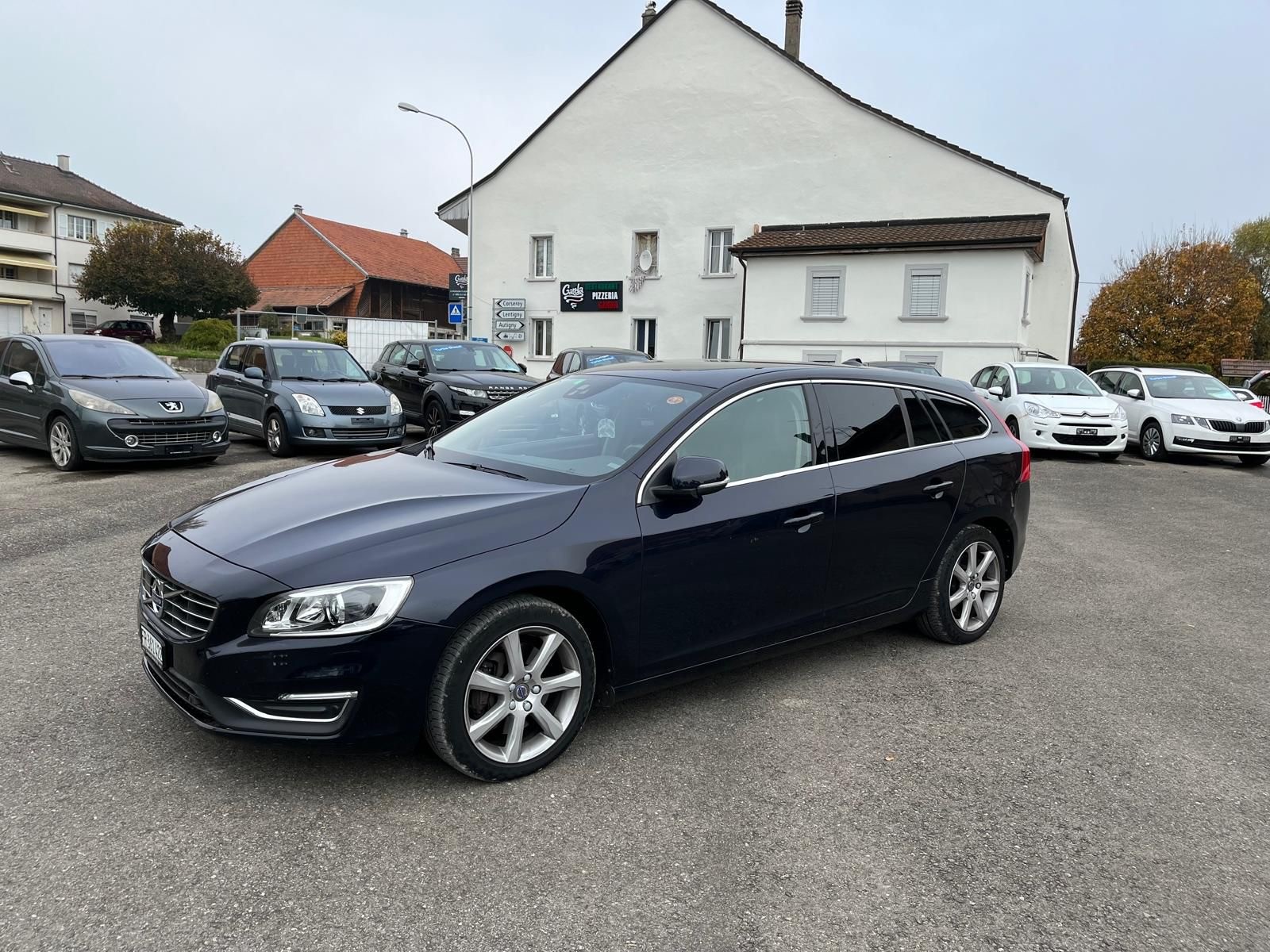 VOLVO V60 D4 AWD Executive Geartronic