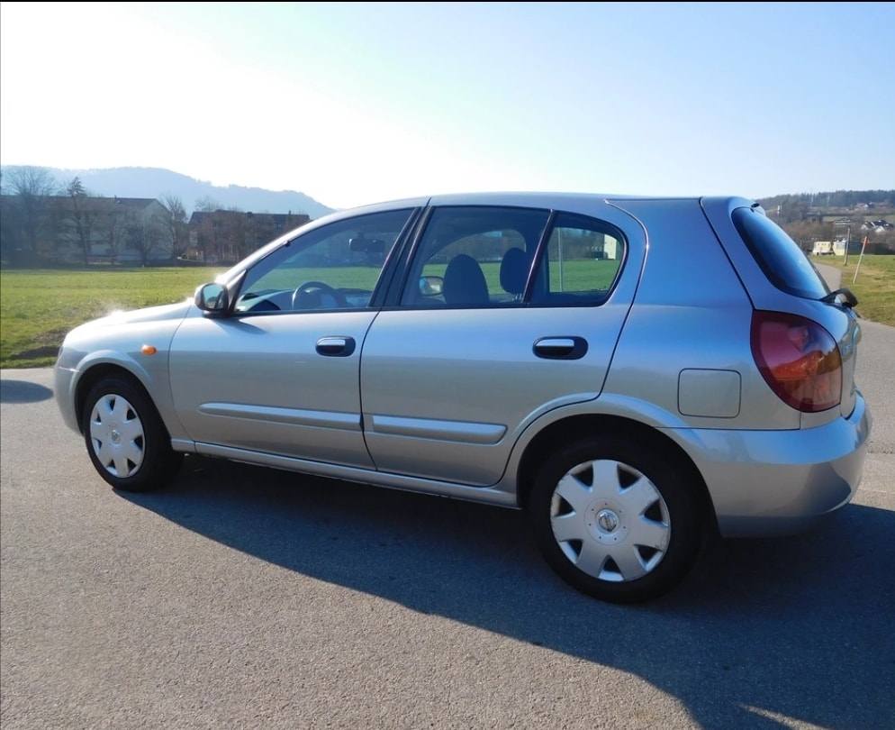 NISSAN Almera 1.8 16V business