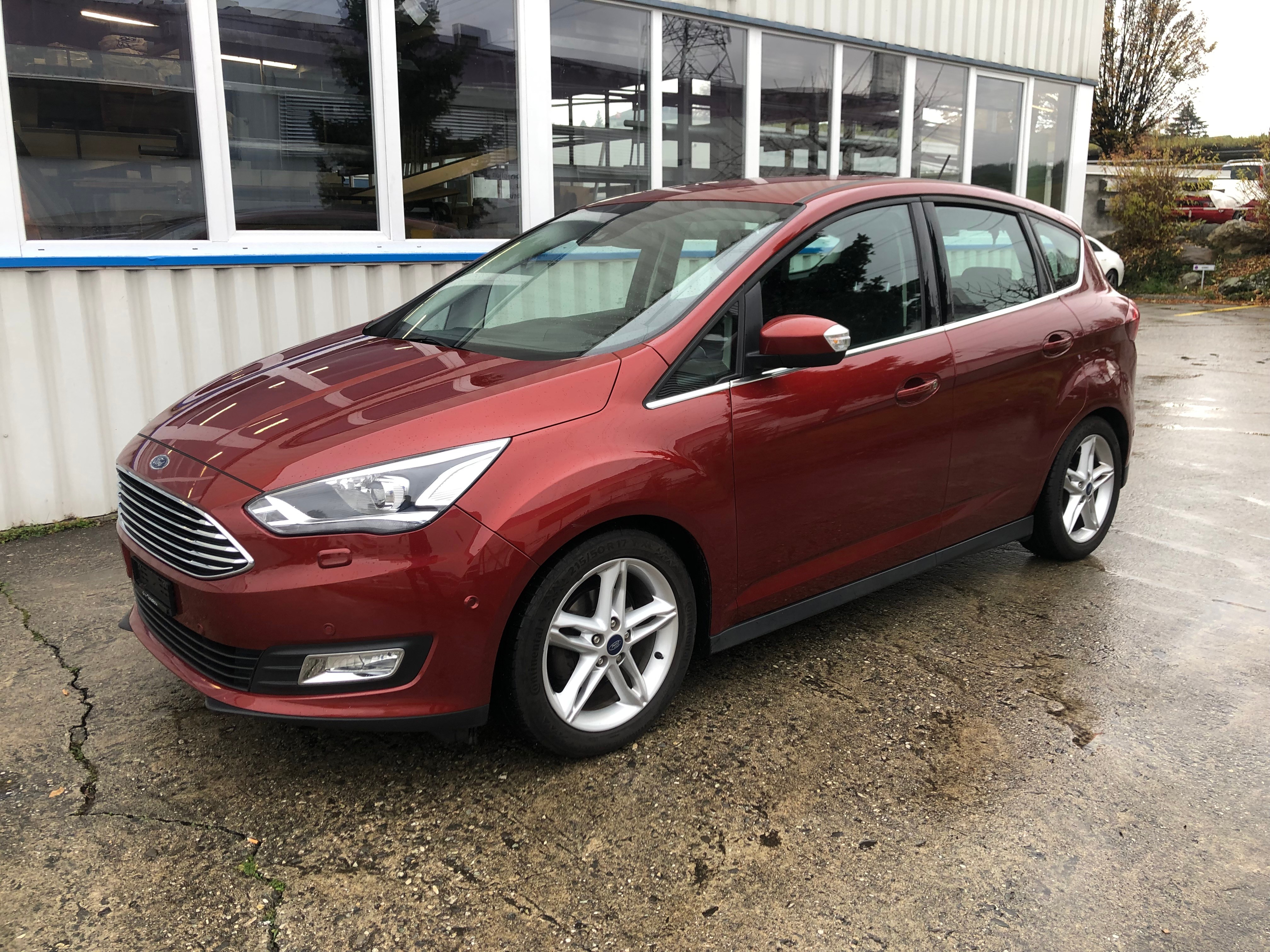 FORD C-Max 1.0 SCTi Titanium (37)