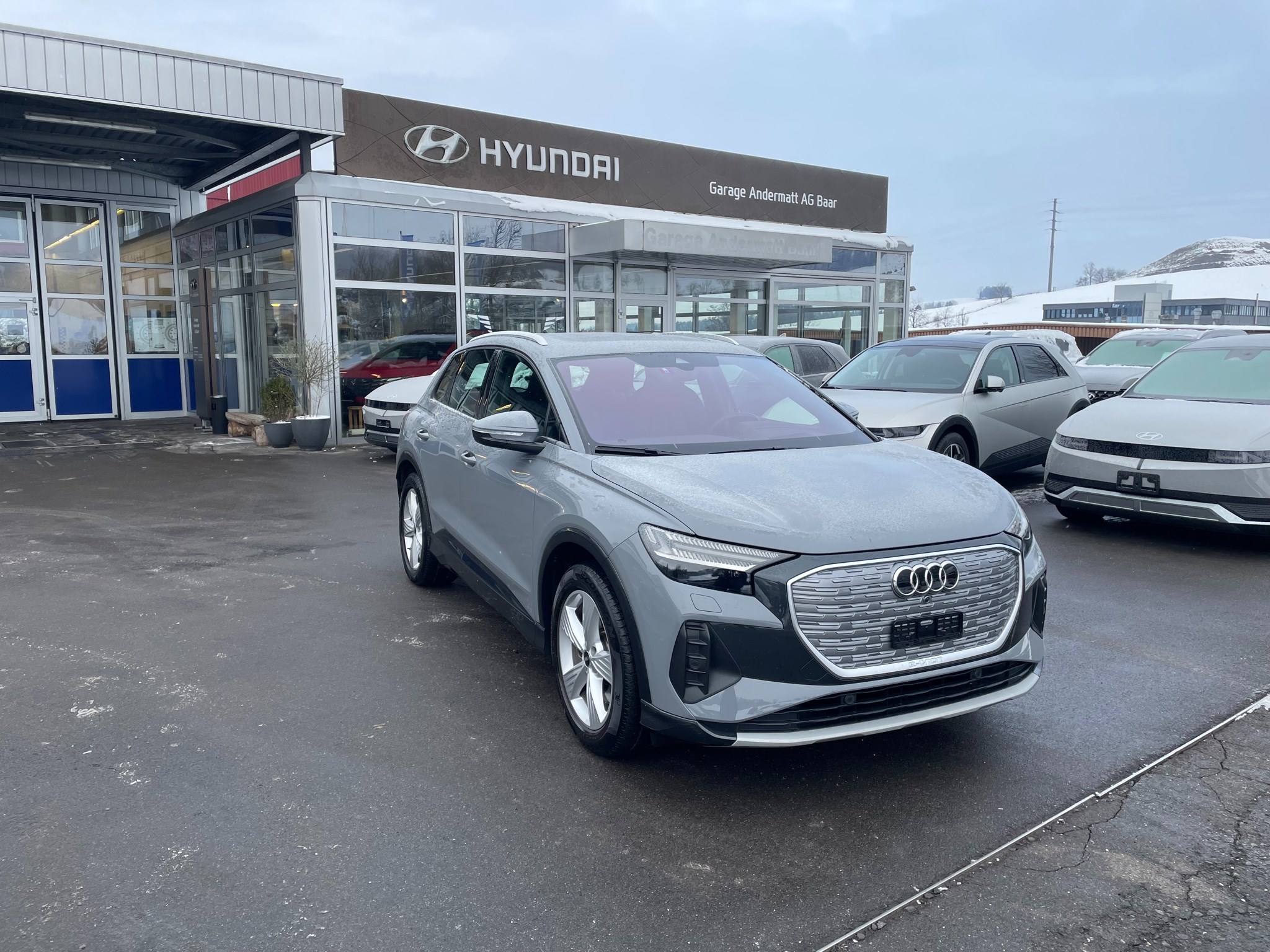 AUDI Q4 e-tron 50 quattro