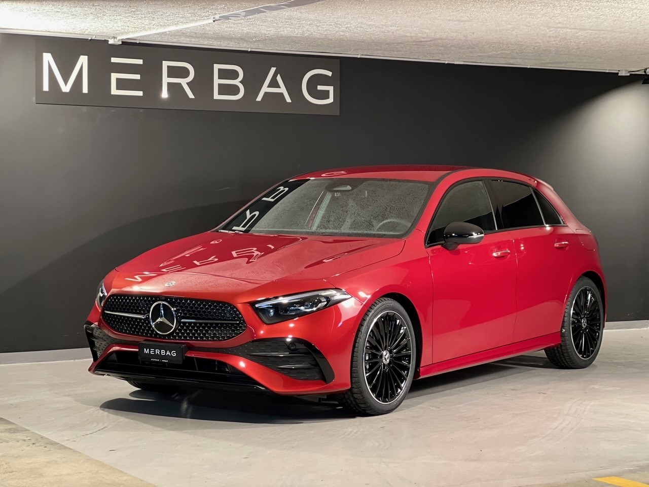 MERCEDES-BENZ A 180 Night Star AMG Line 7G-DCT