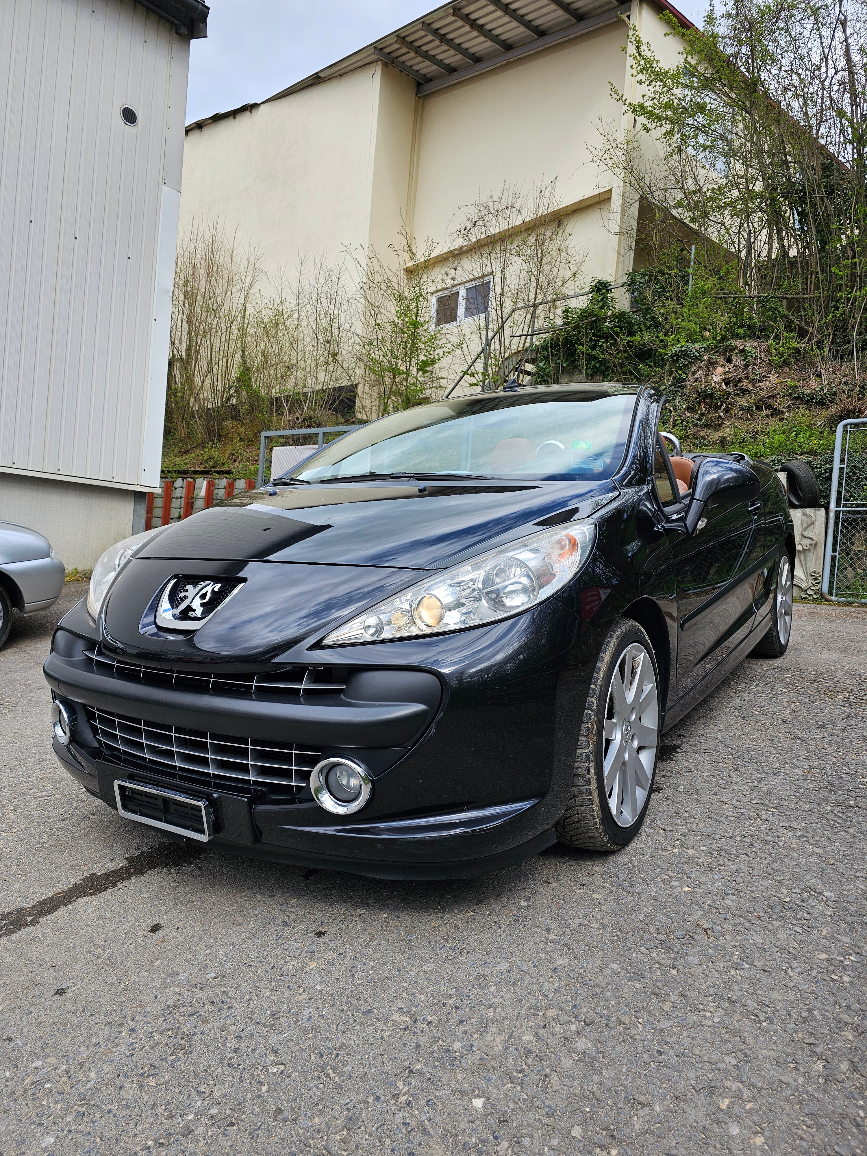 PEUGEOT 207 CC 1.6 16V Platinium Edition Automatic