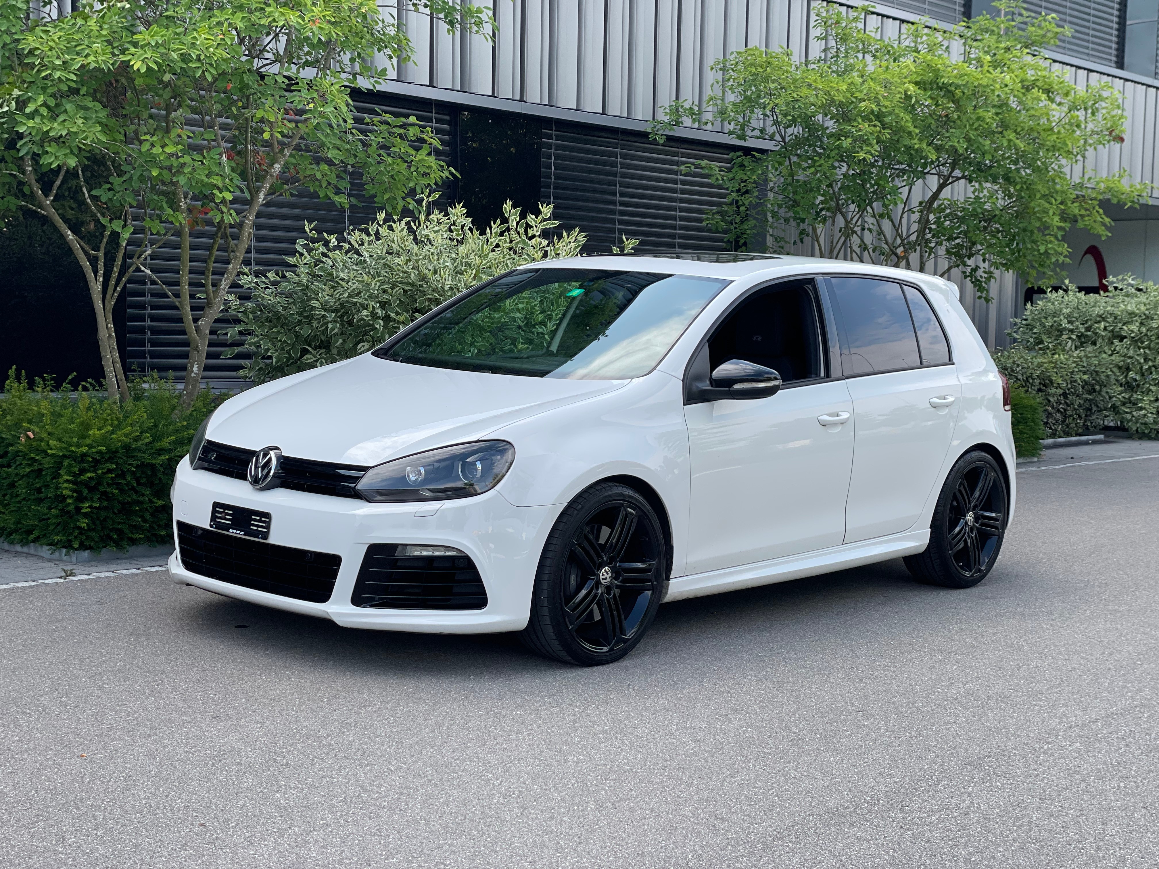 VW Golf 2.0 TSI R 4Motion