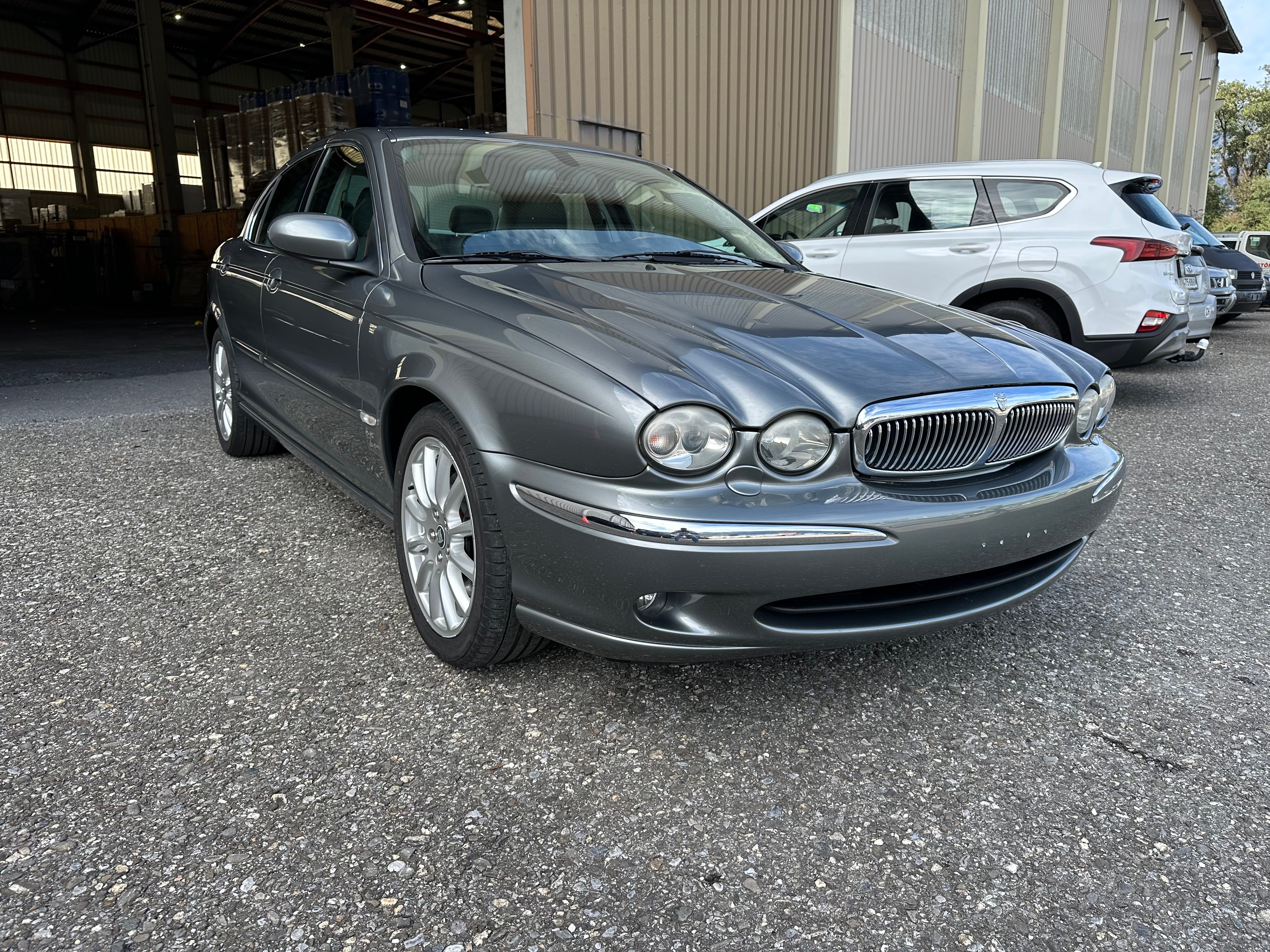 JAGUAR X-Type 3.0 V6 Traction4 Executive Limited