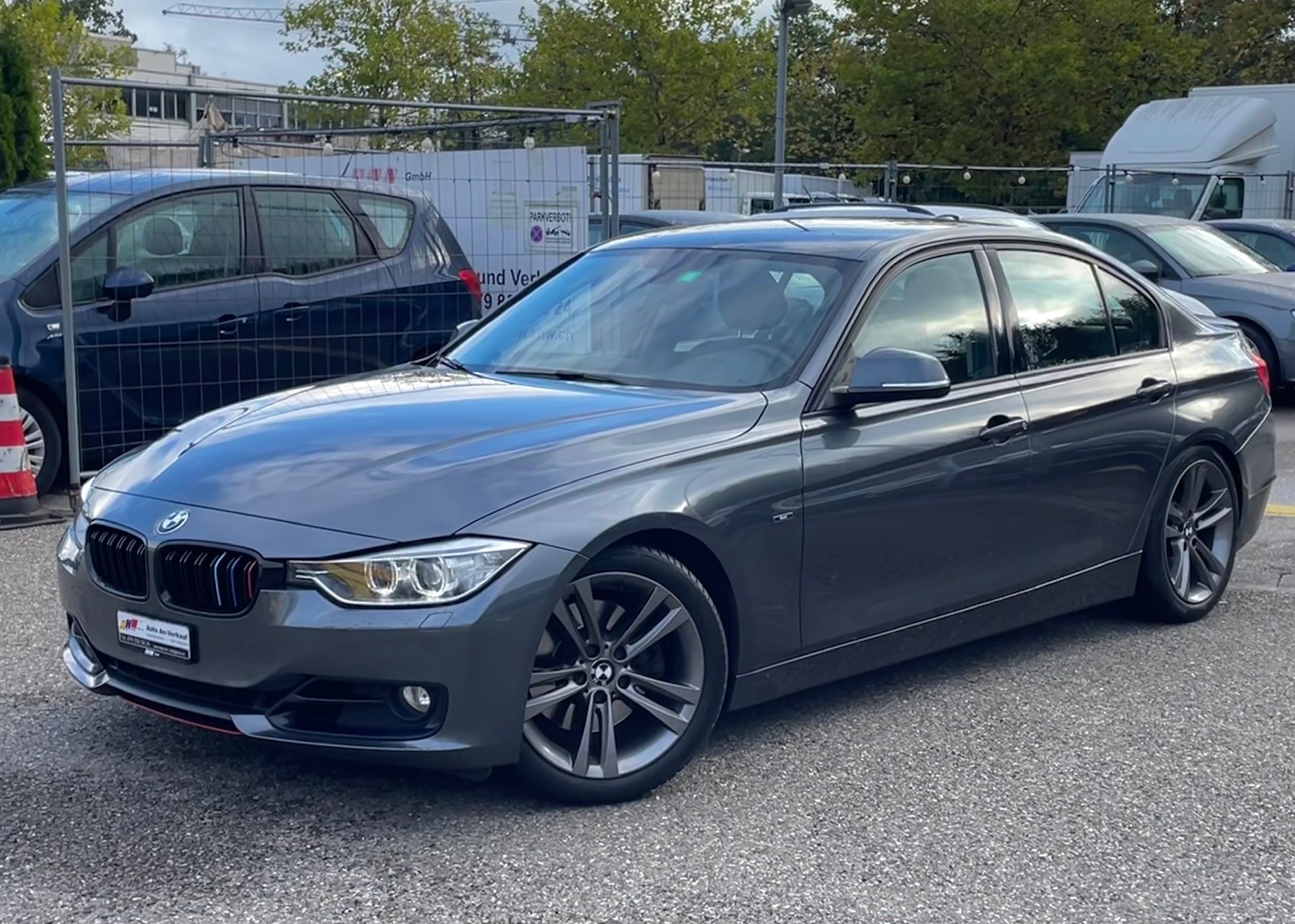 BMW 328i xDrive Sport Line 8-Gang Steptronic Frisch ab MFK