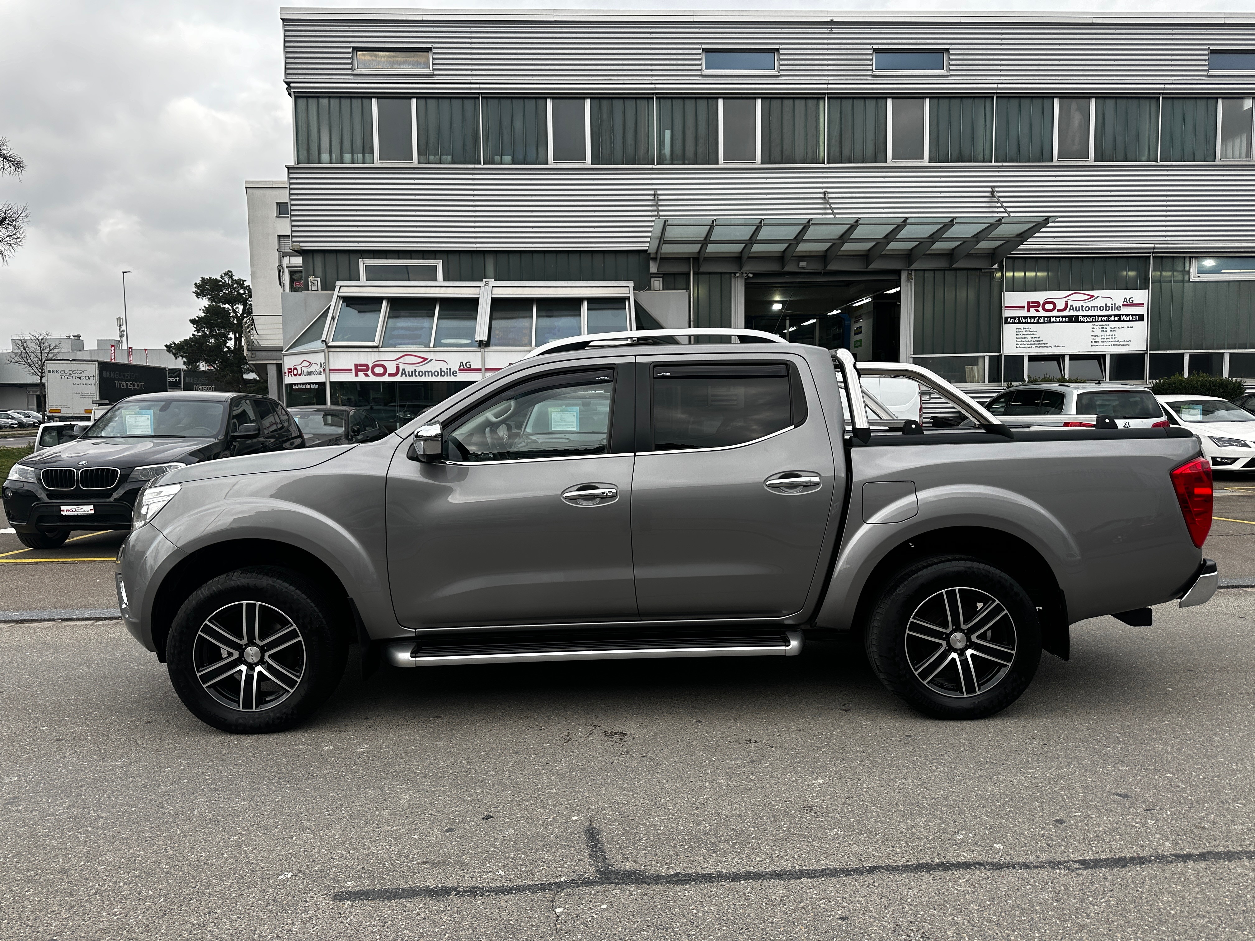 NISSAN Navara Double Cab Tekna 2.3 dCi 4WD Automatic