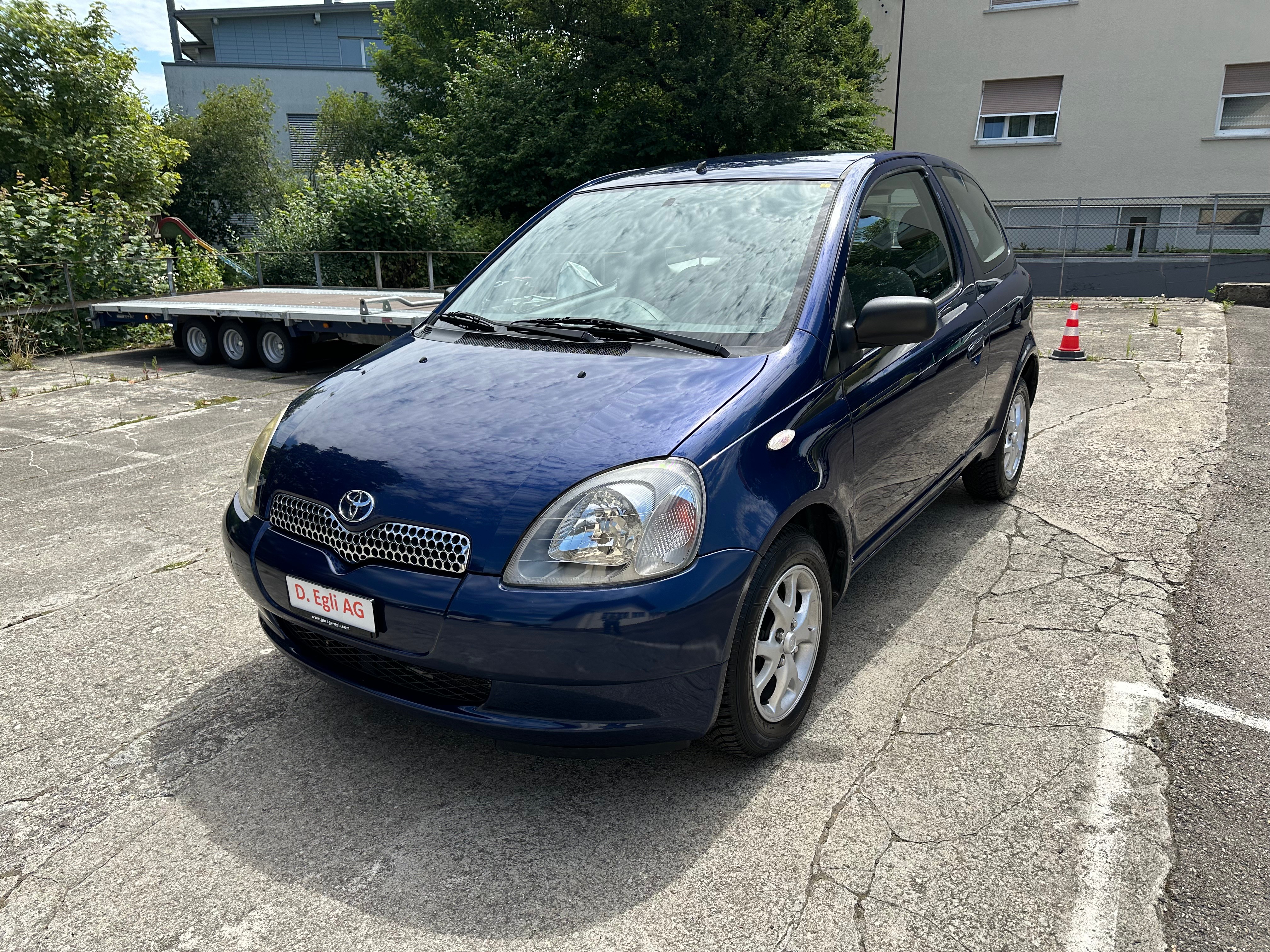 TOYOTA Yaris 1.3 Linea Sol