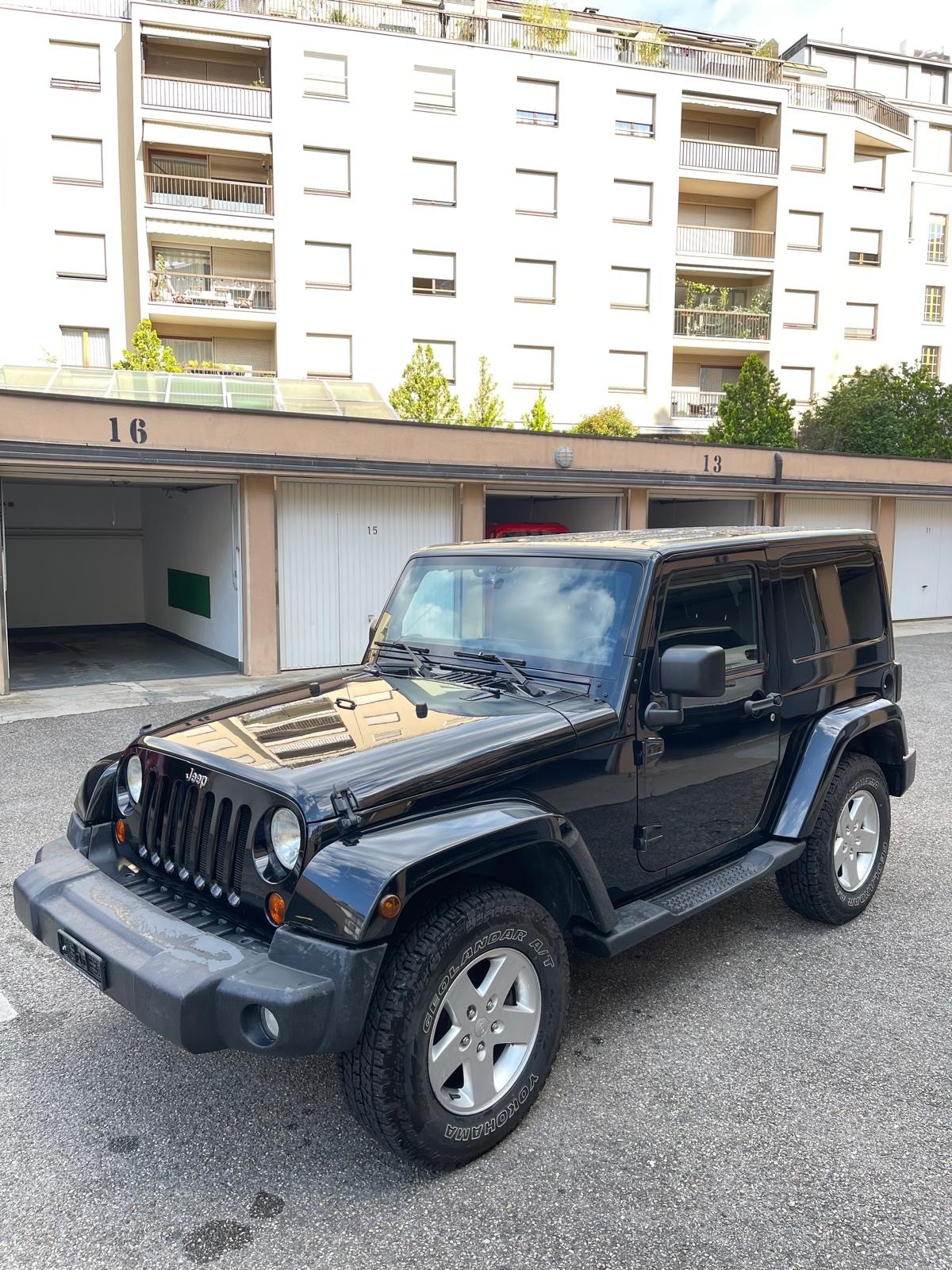 JEEP Wrangler 3.8 Sahara Automatic