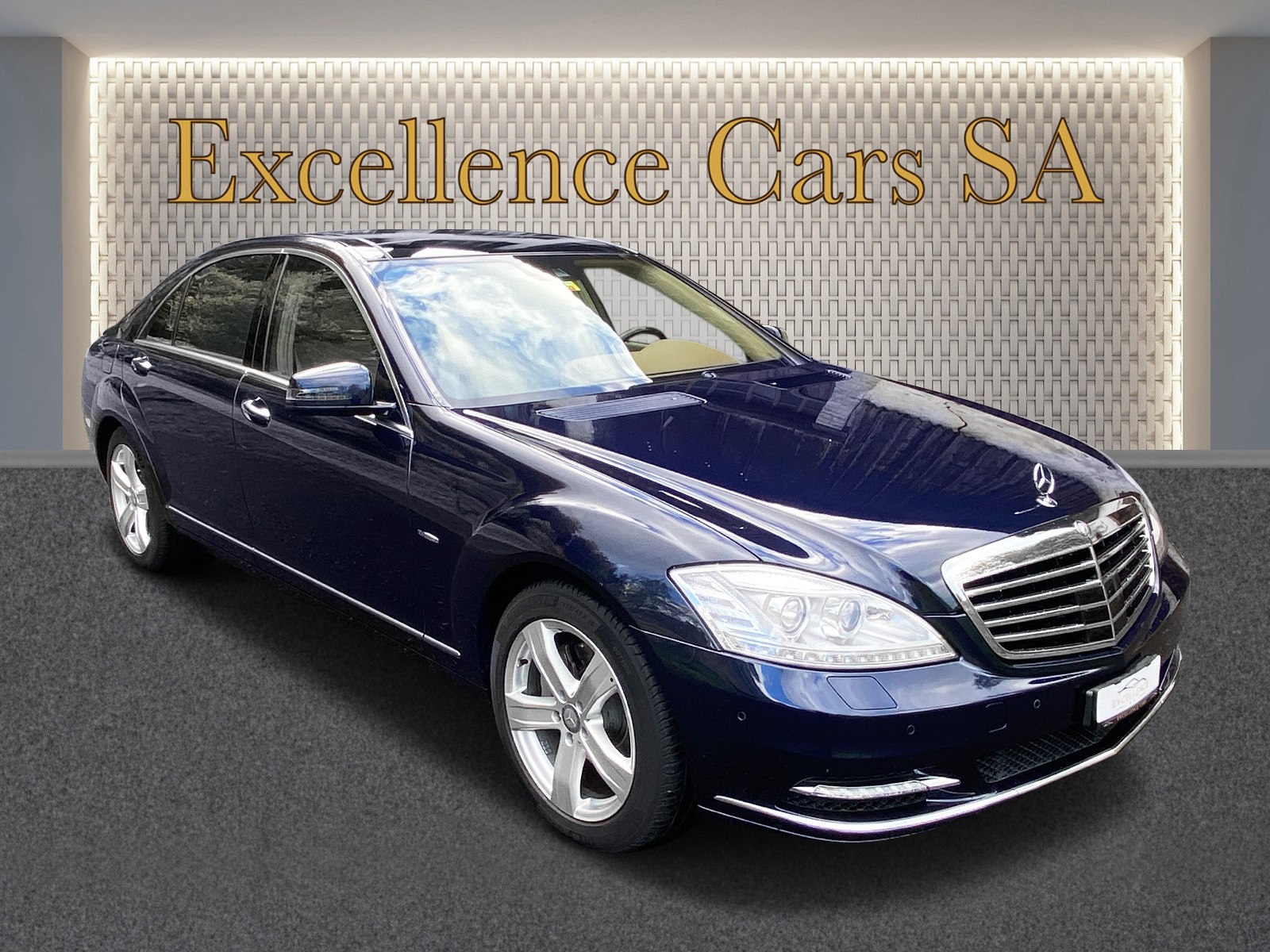 MERCEDES-BENZ S 350 L BlueEfficiency SS 4Matic 7G-Tronic