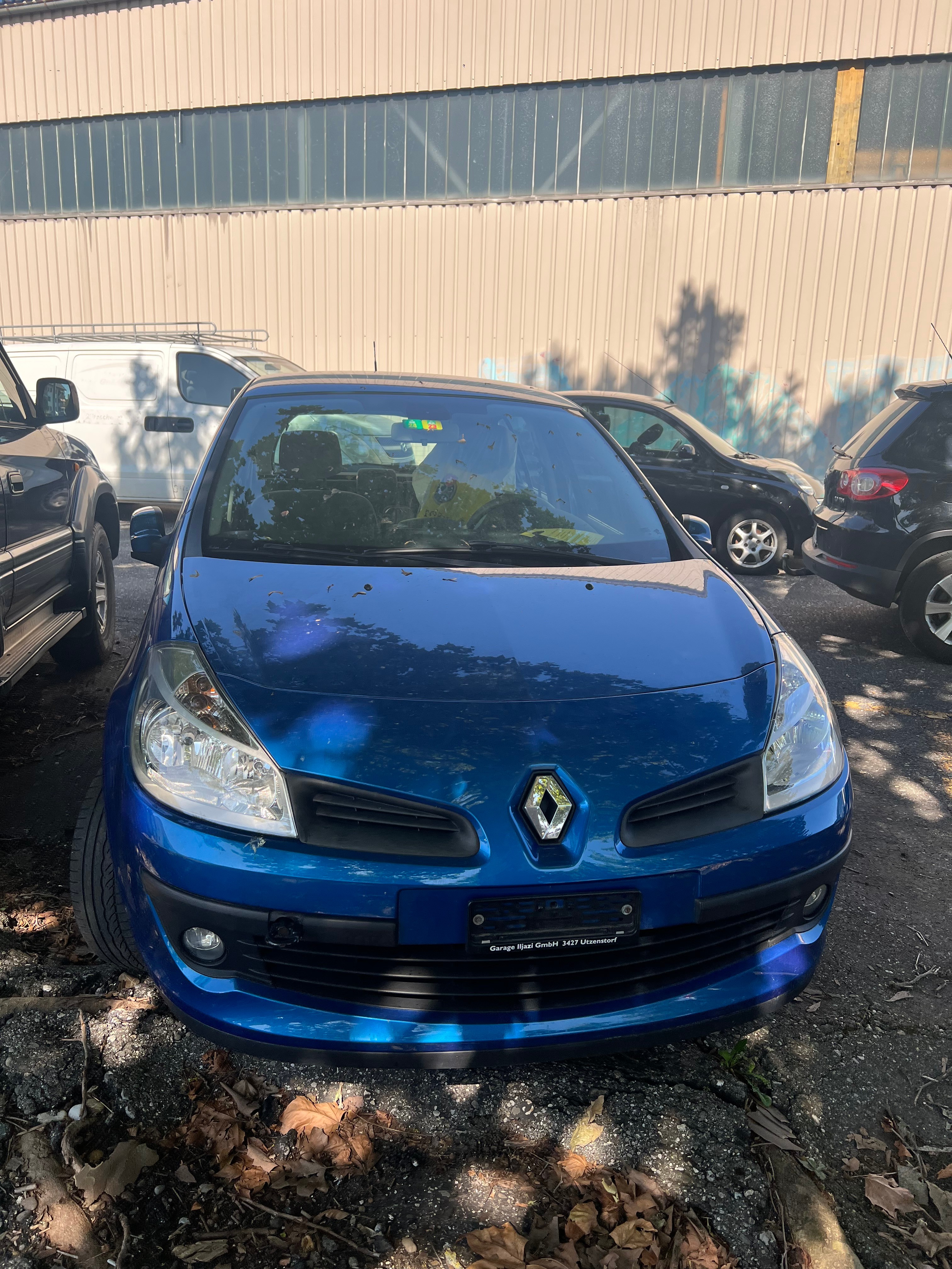 RENAULT Clio 1.6 16V Dynamique