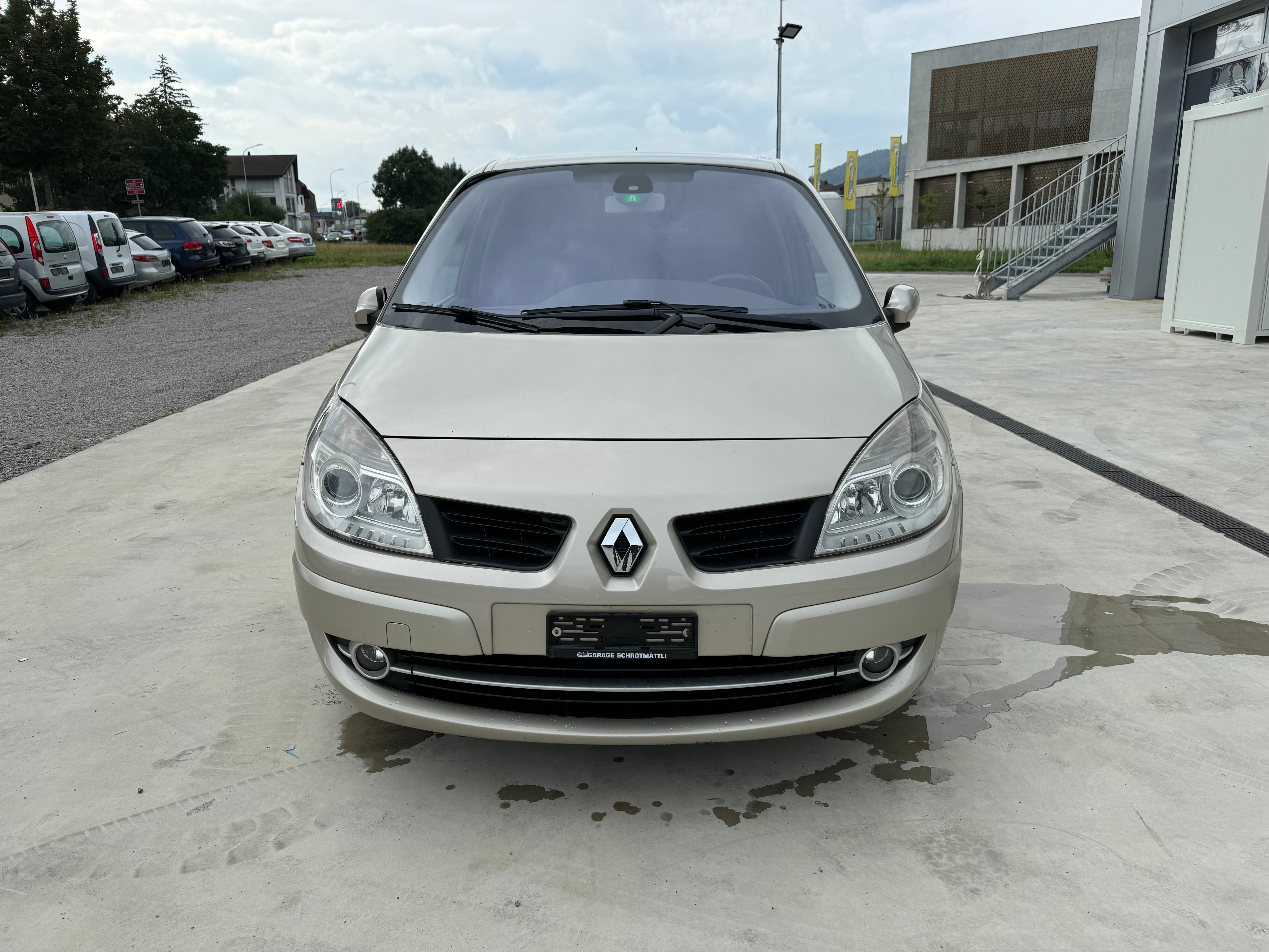 RENAULT Scénic 2.0 16V Fairway Automatic