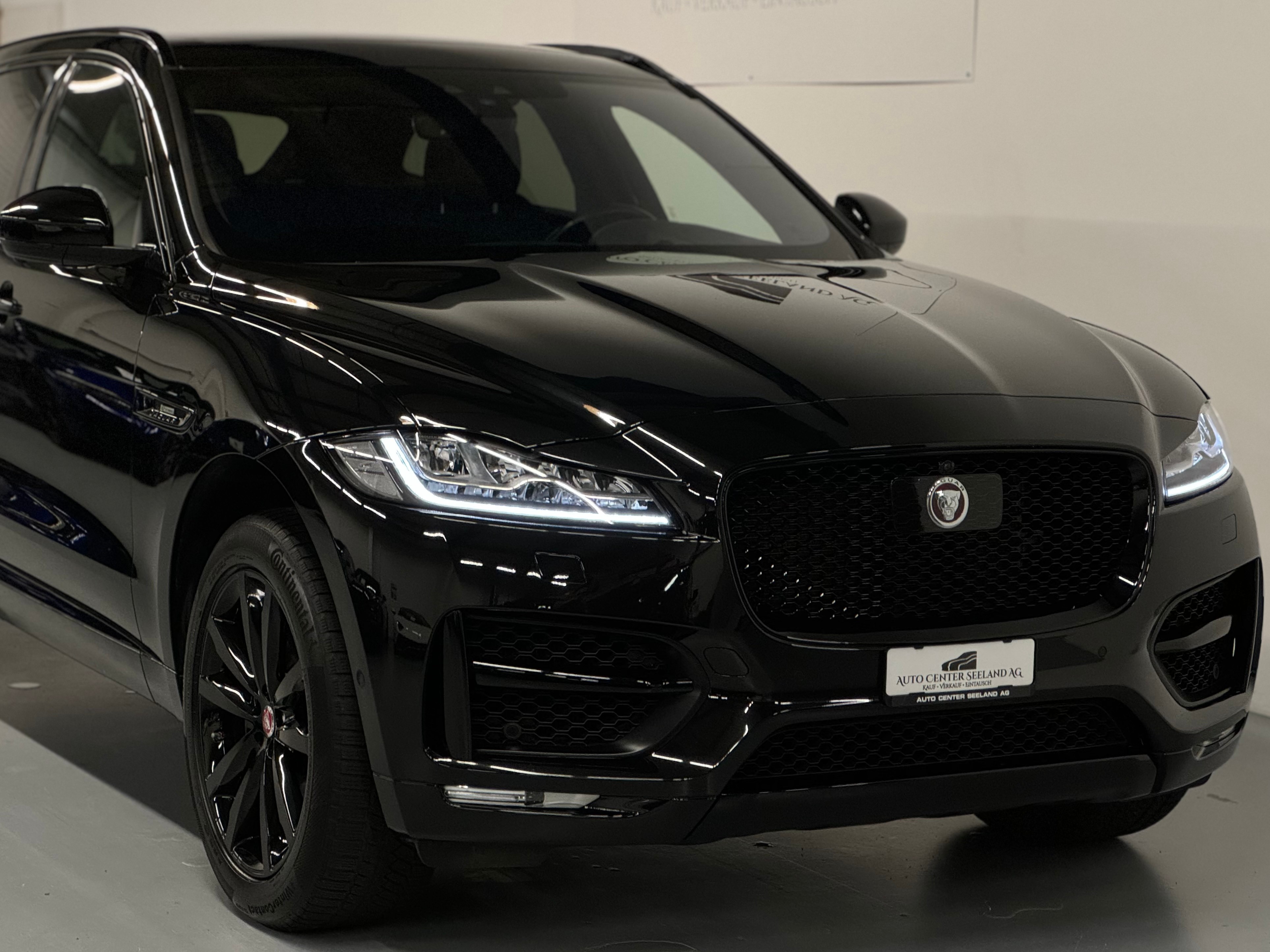 JAGUAR F-Pace 30t 2.0 R-Sport AWD Automatik