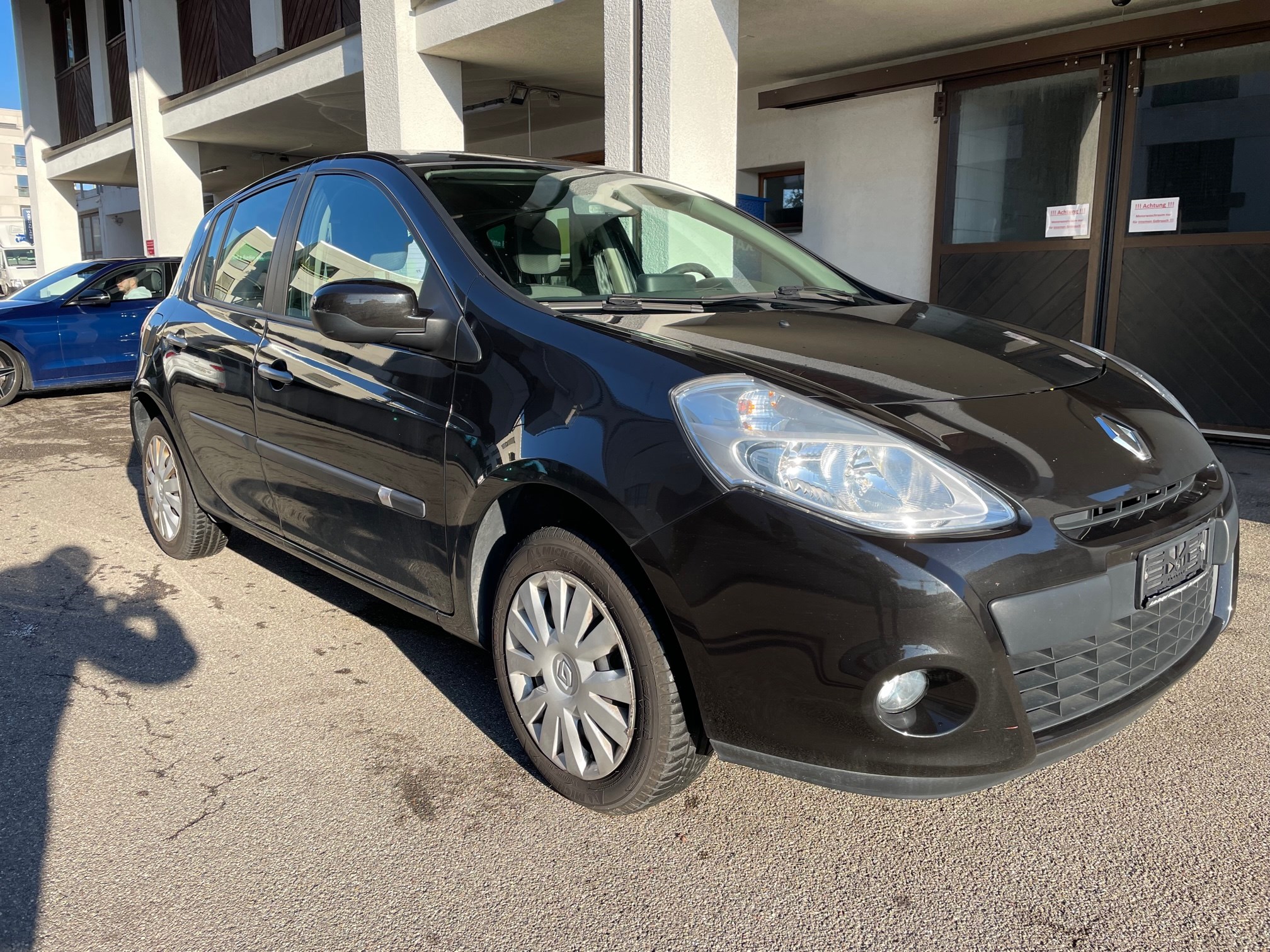 RENAULT Clio 1.2 16V Dynamique, 75 PS, 5 Gang, *Klima*, Isofix, R(CD/MP3/ Navigation (Tom-Tom(, CH-A