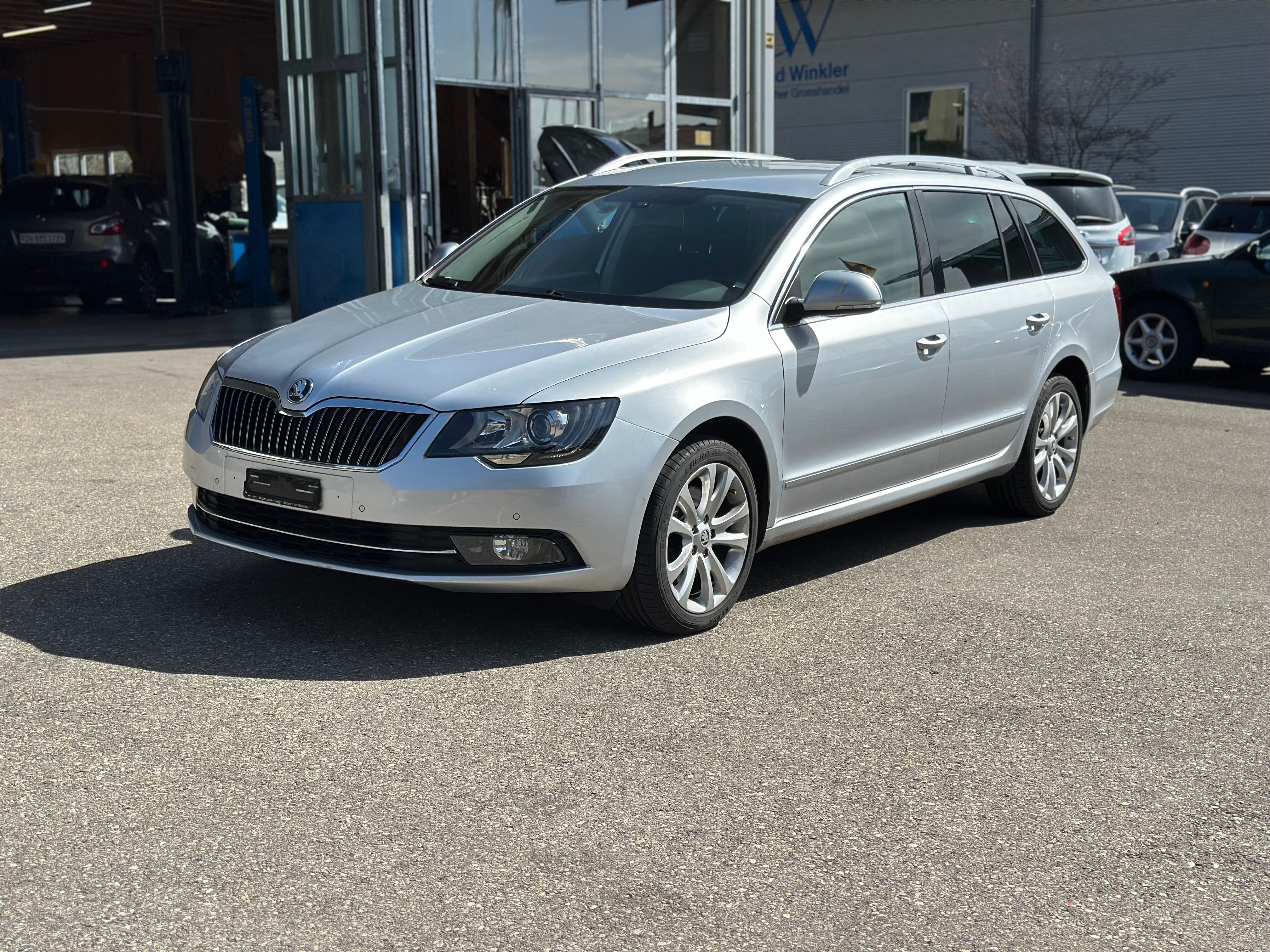 SKODA Superb Combi 1.8 TSI Ambition 4x4