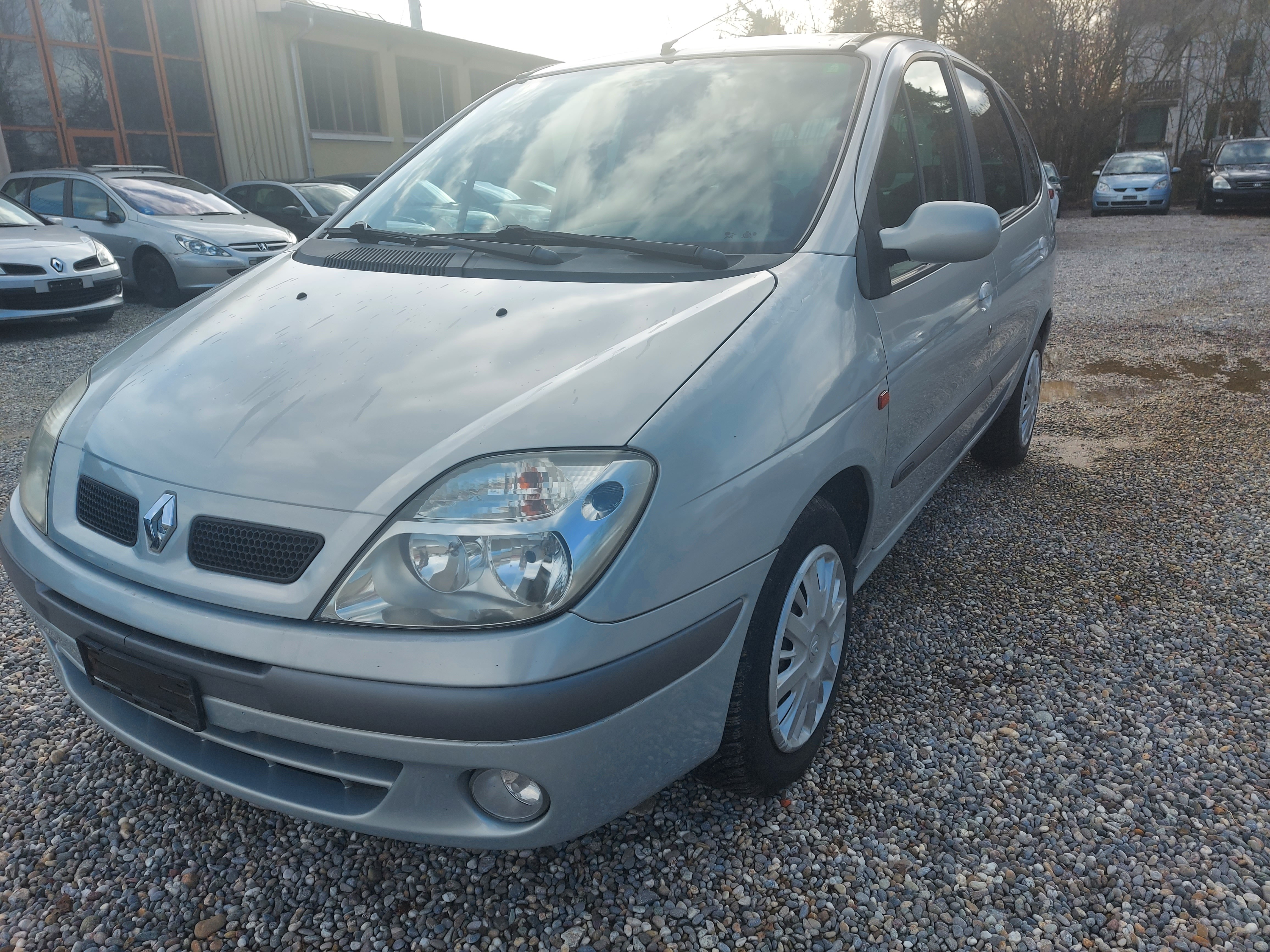 RENAULT SCENIC