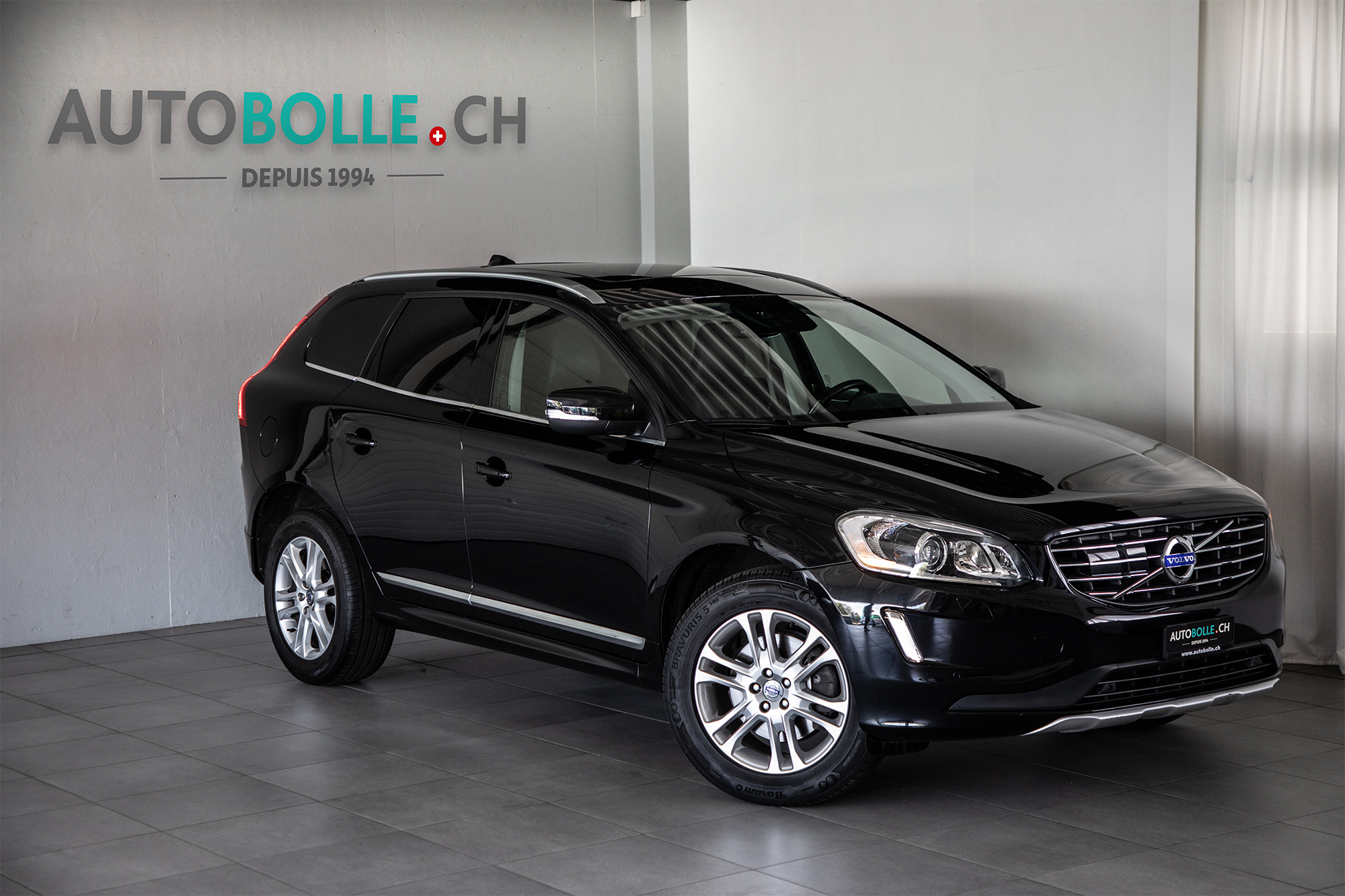 VOLVO XC60 T5 Summum Geartronic