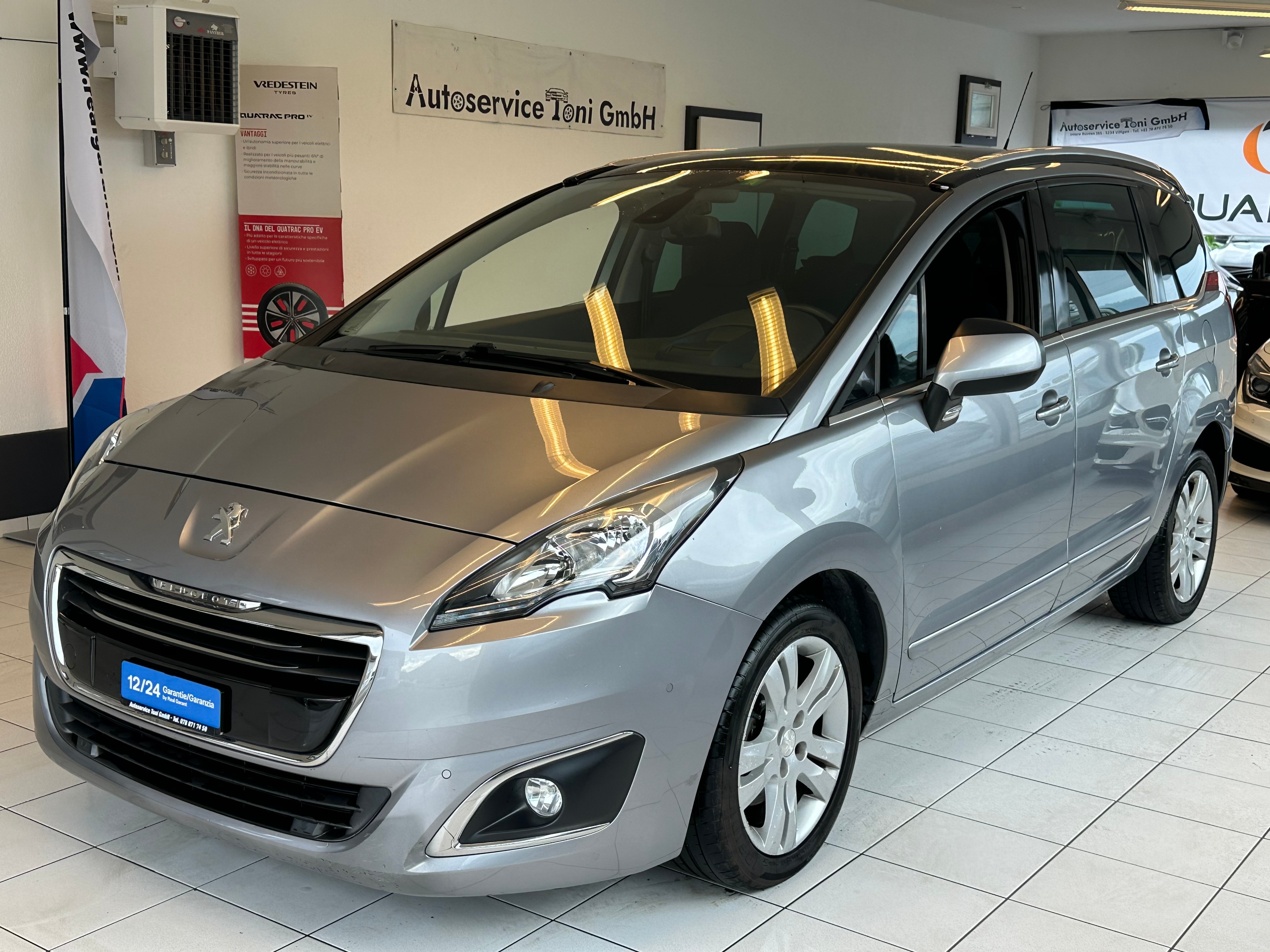 PEUGEOT 5008 1.6 16V T Style Tiptronic