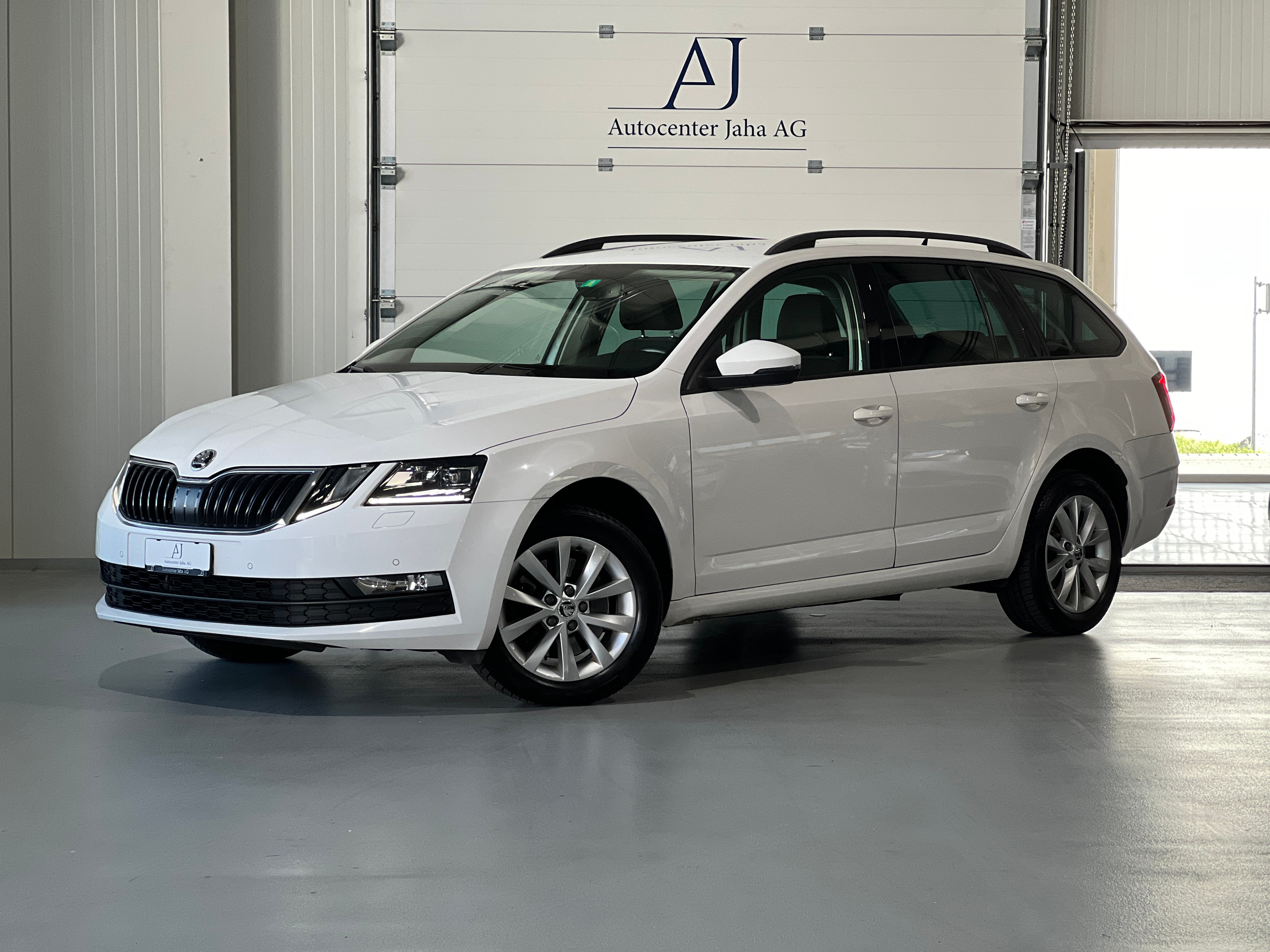 SKODA Octavia Combi 2.0 TDI Swiss Line 25 4x4