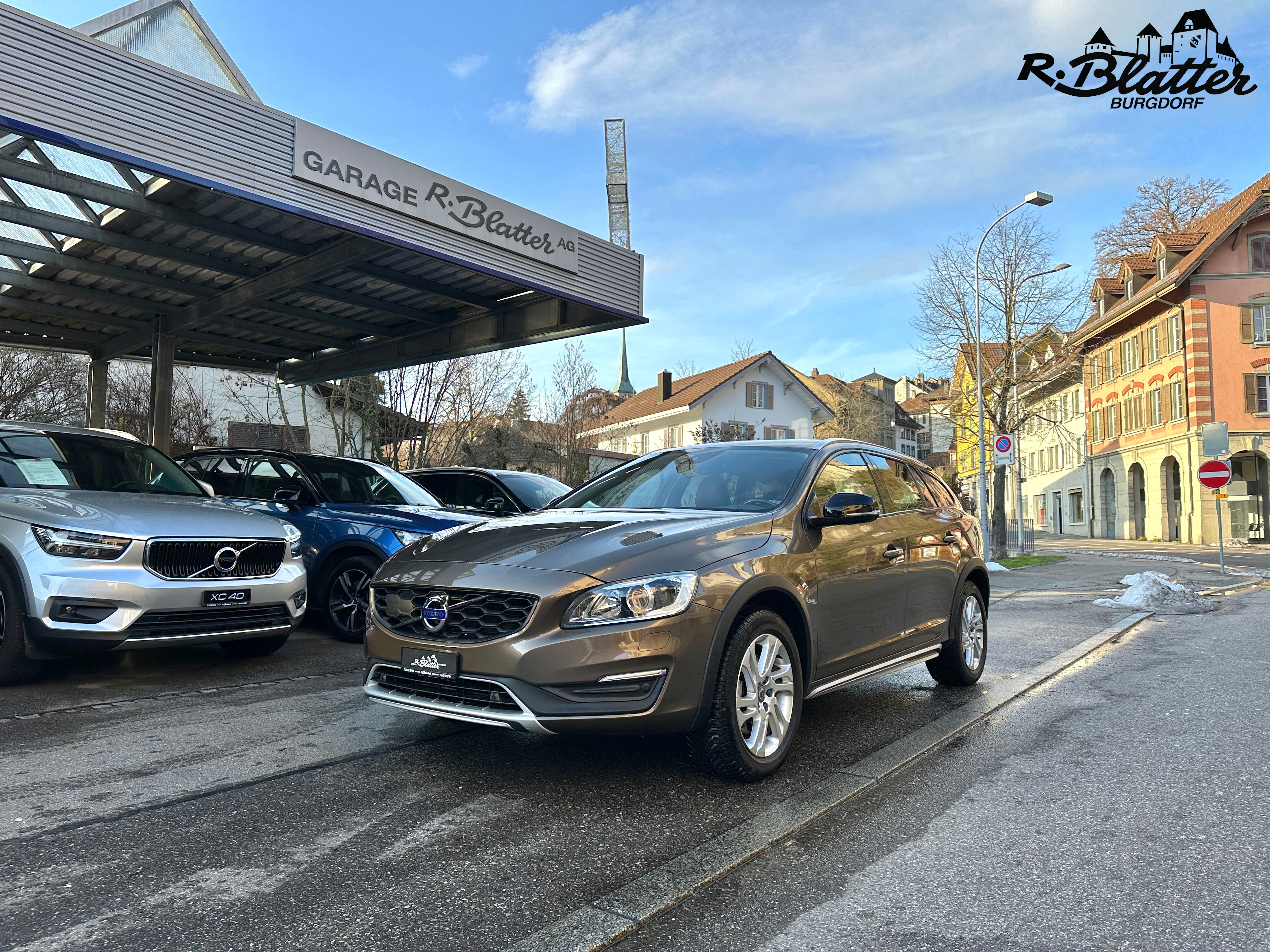 VOLVO V60 Cross Country T5 AWD Summum Geartronic