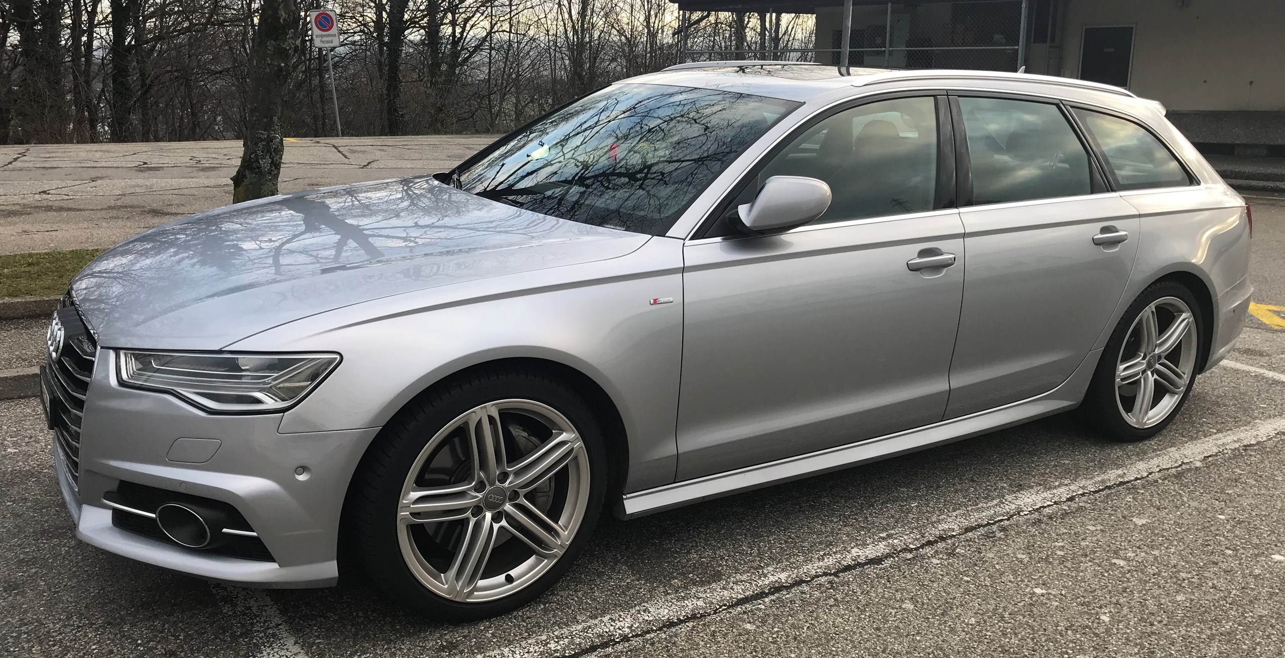 AUDI A6 Avant 3.0 TFSI V6 quattro S-tronic