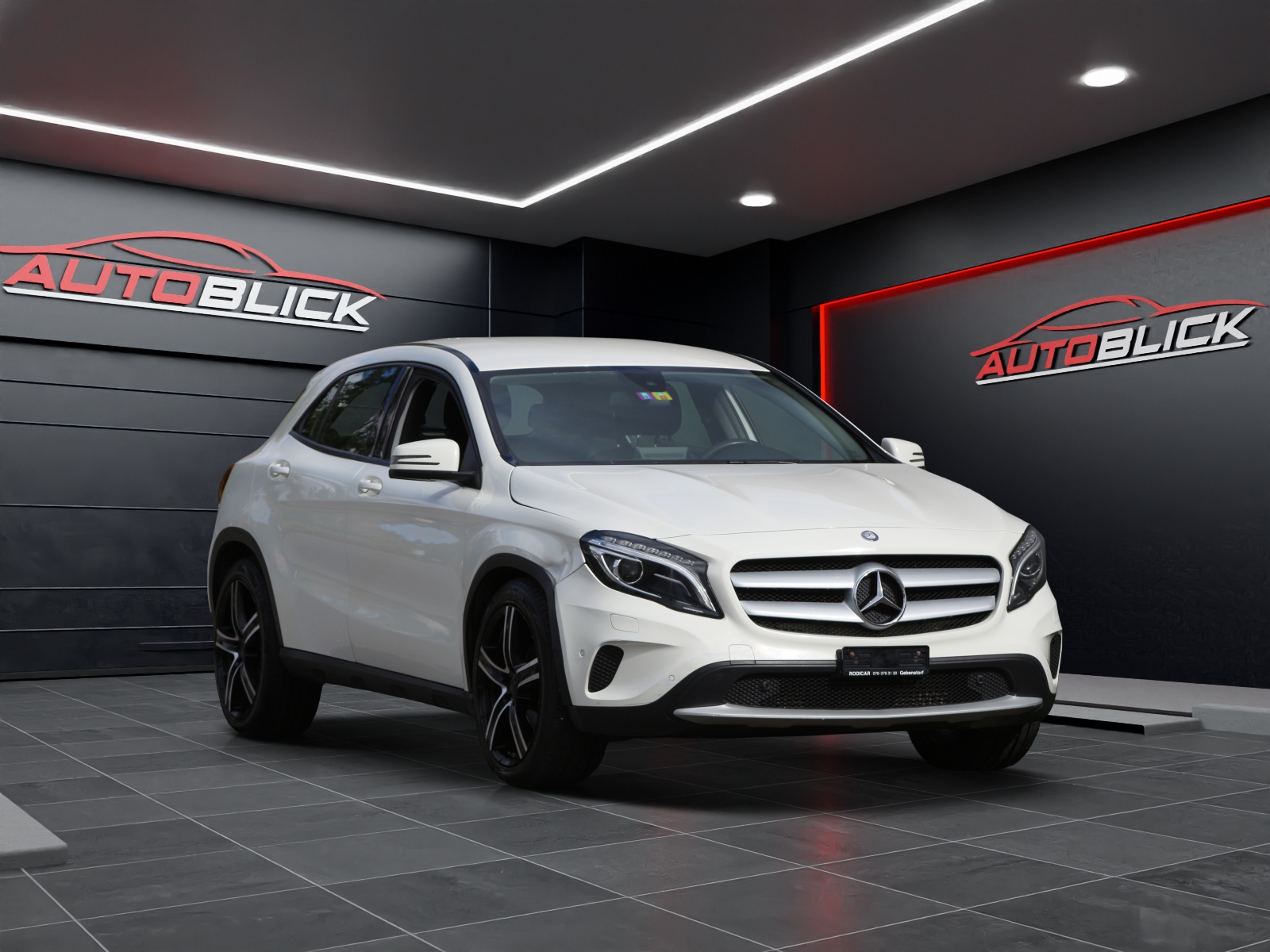 MERCEDES-BENZ GLA 200 CDI Swiss Star Edition Style 4Matic 7G-DCT