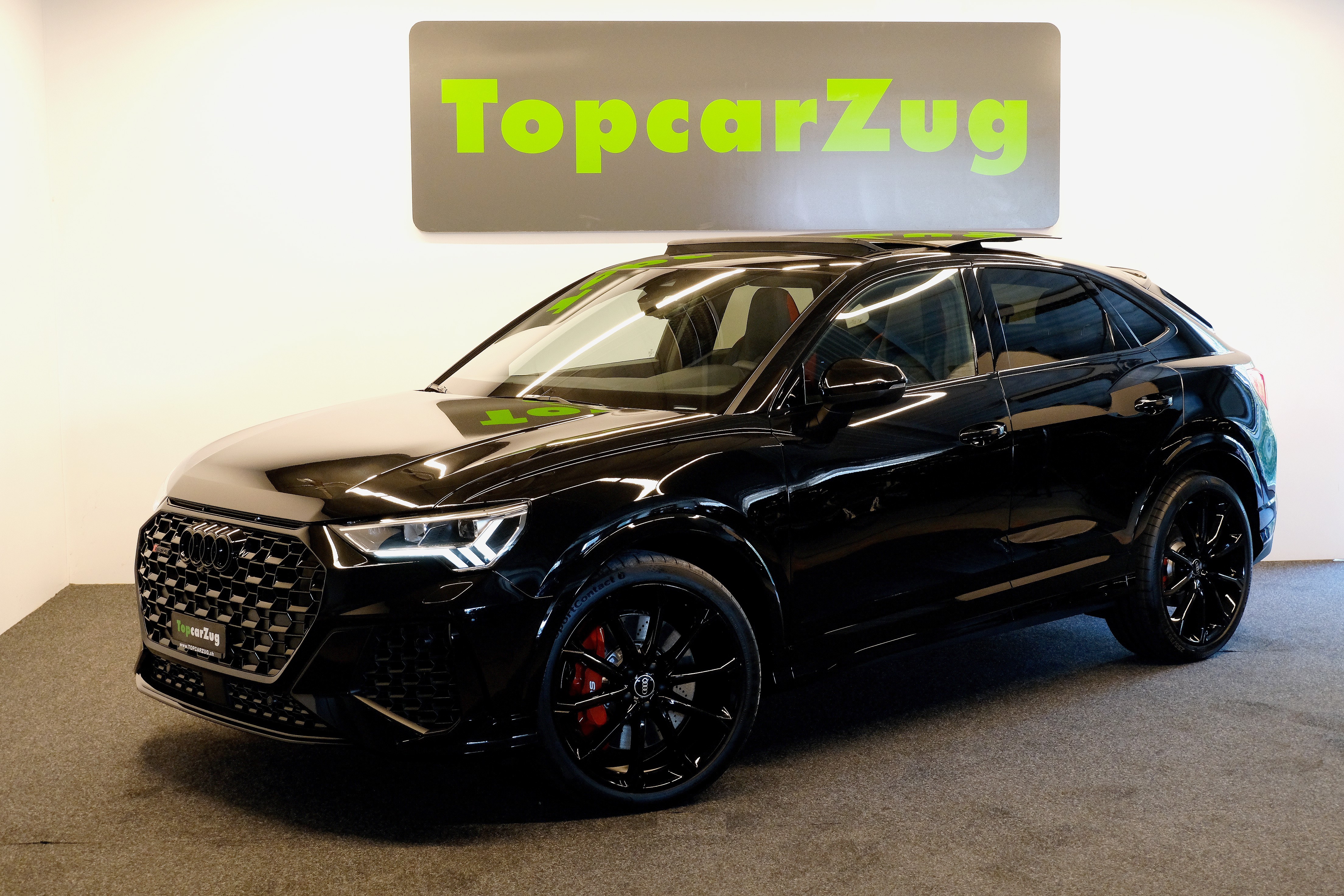 AUDI RS Q3 Sportback Quattro S tronic mit Pano / 400PS