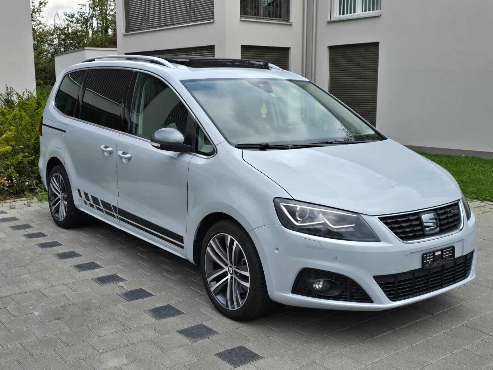 SEAT Alhambra 2.0 TDI Hola FR DSG