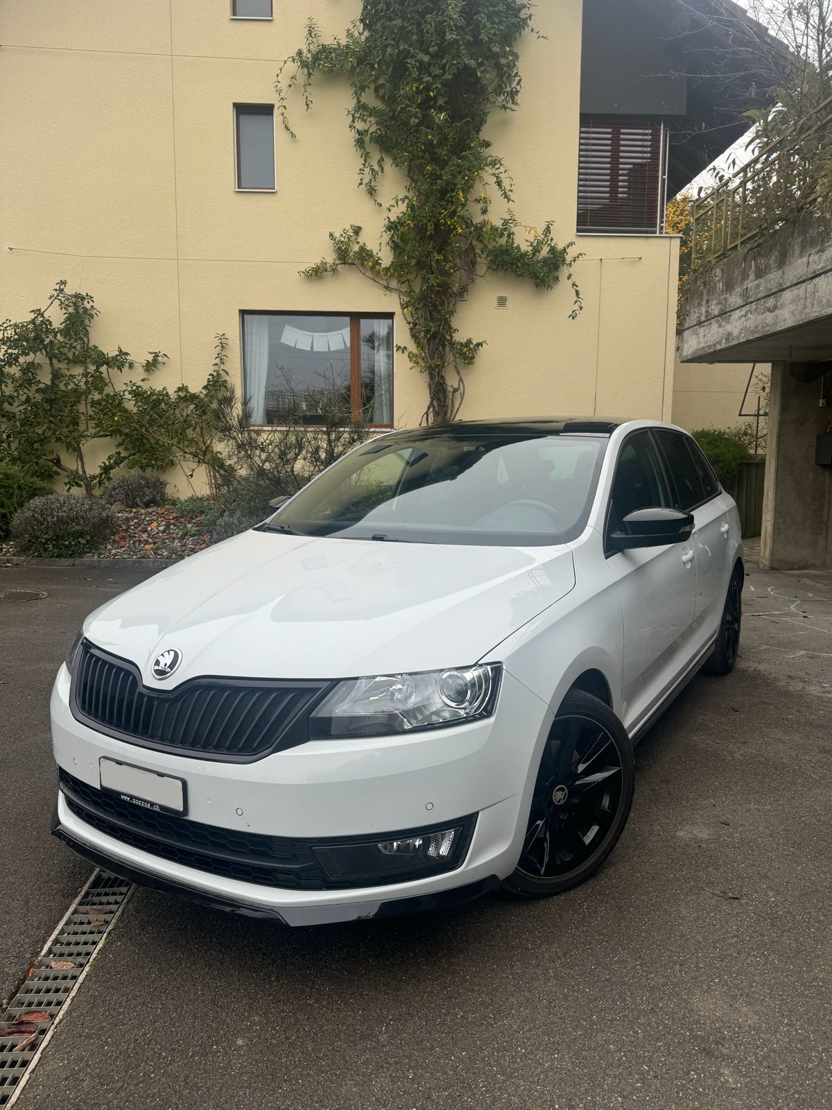 SKODA Rapid Spaceback 1.2 TSI Monte Carlo