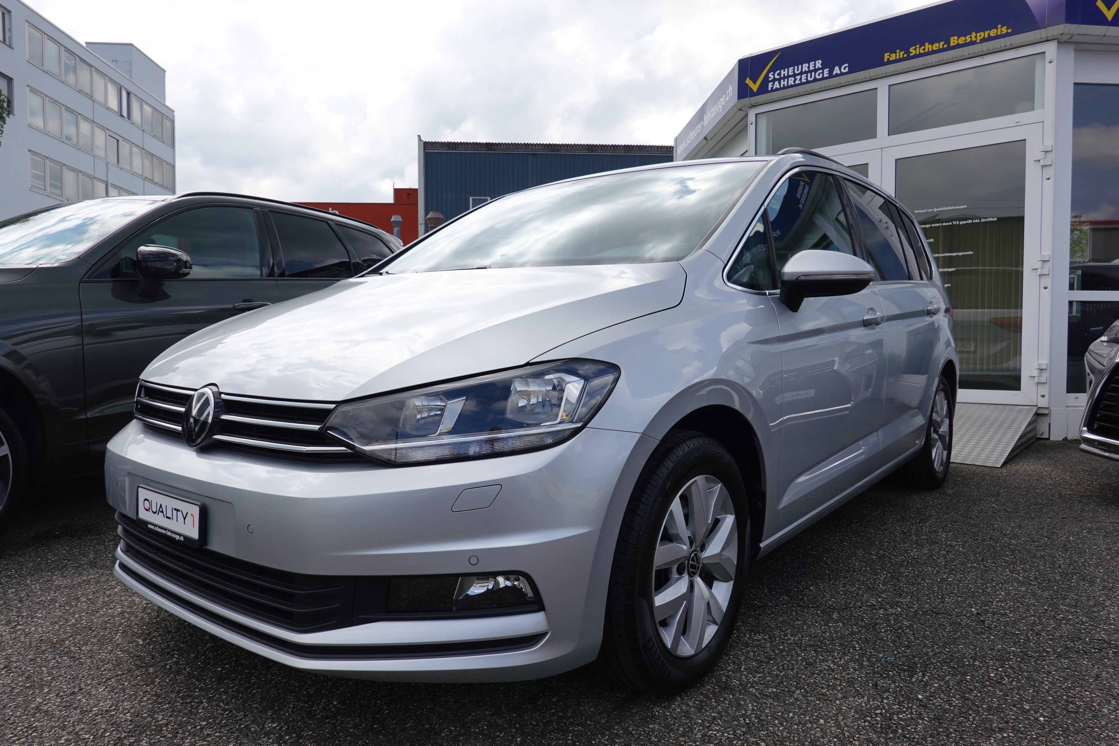 VW TOURAN 1.5 TSI - 