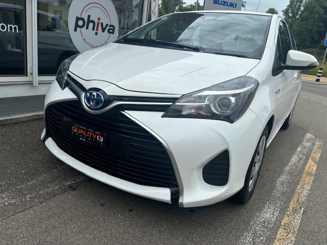 TOYOTA Yaris 1.5 VVT-i Hybrid Trend e-CVT