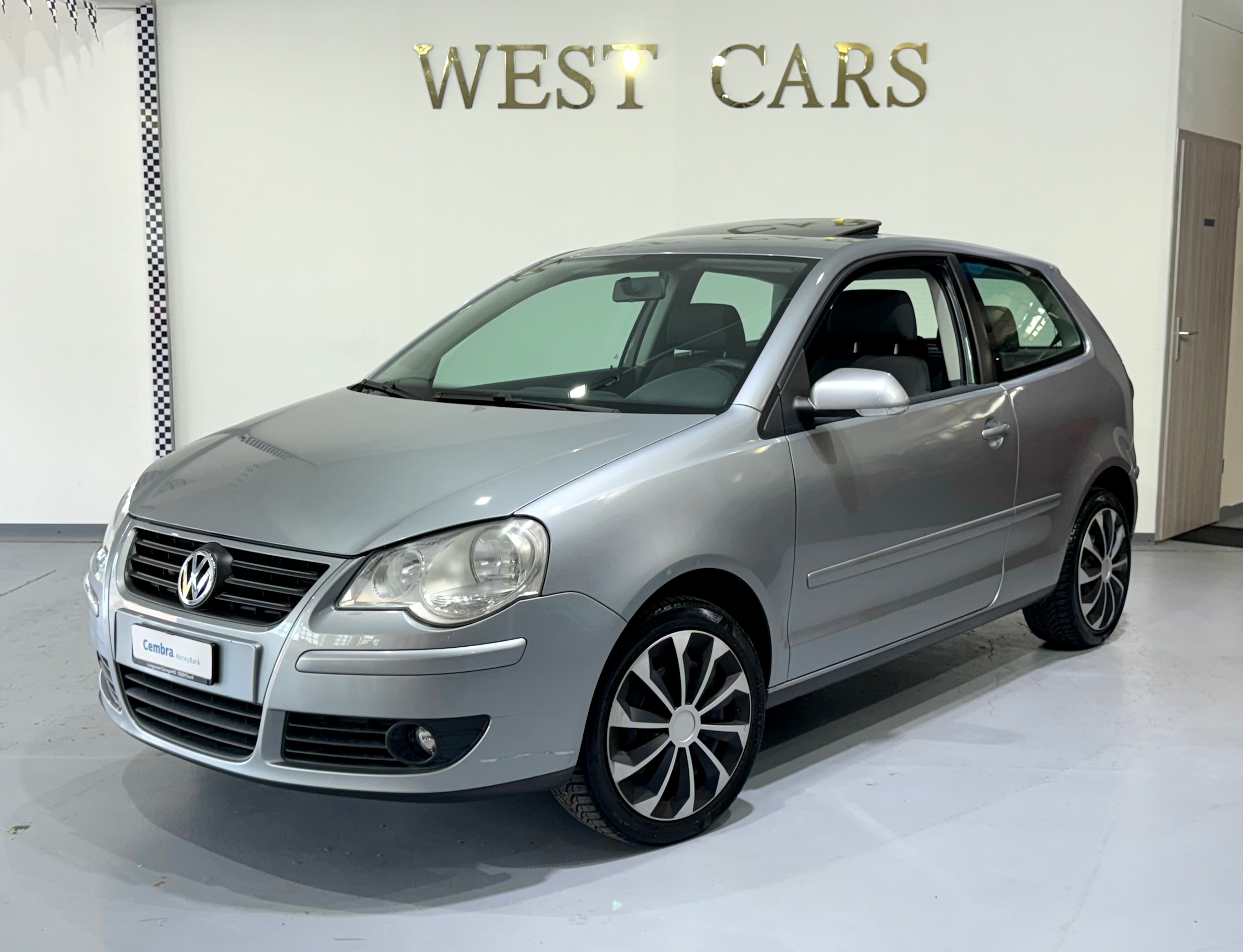 VW Polo 1.4 16V Trendline Automatic