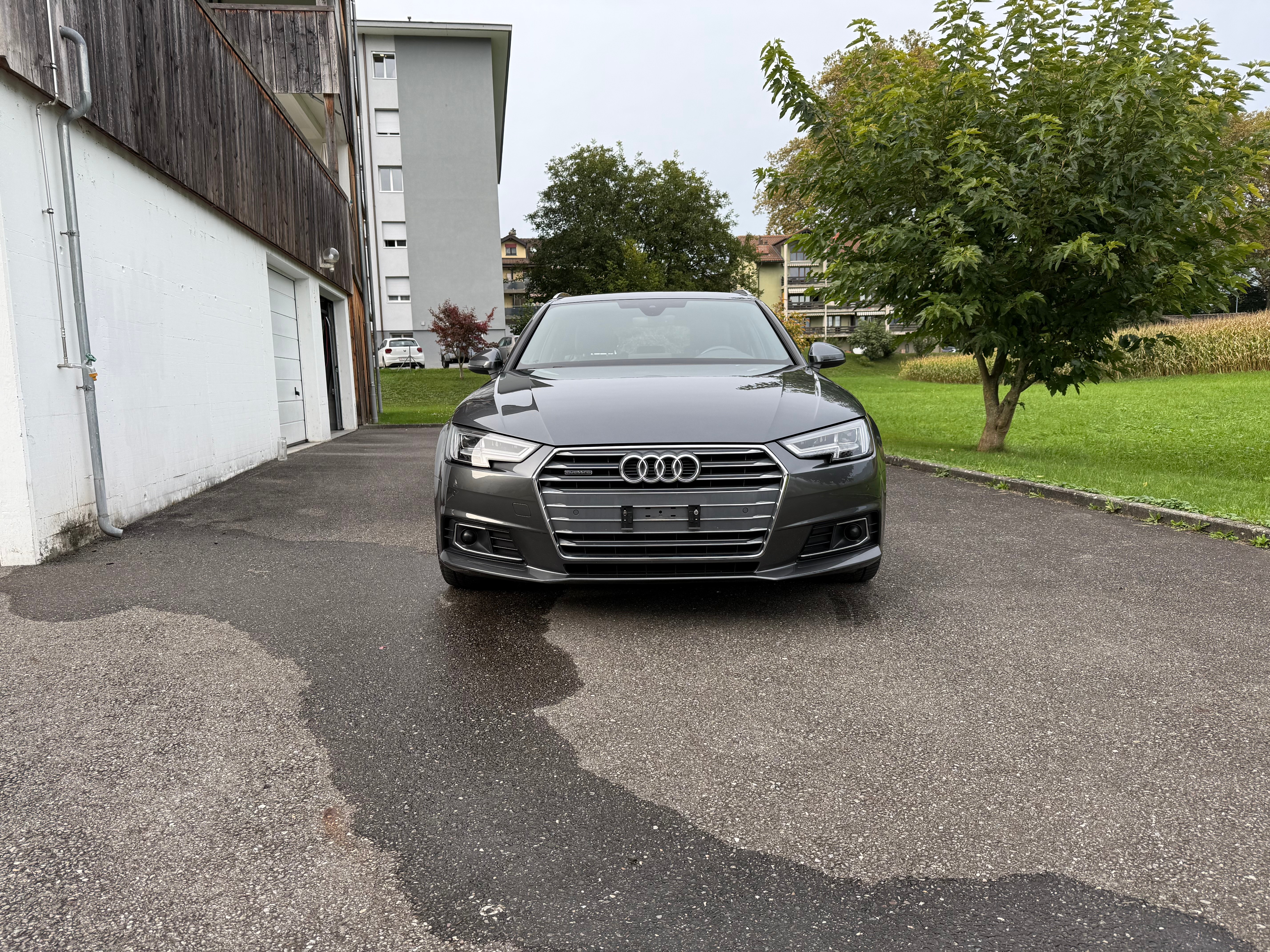 AUDI A4 Avant 2.0 TDI quattro S-tronic