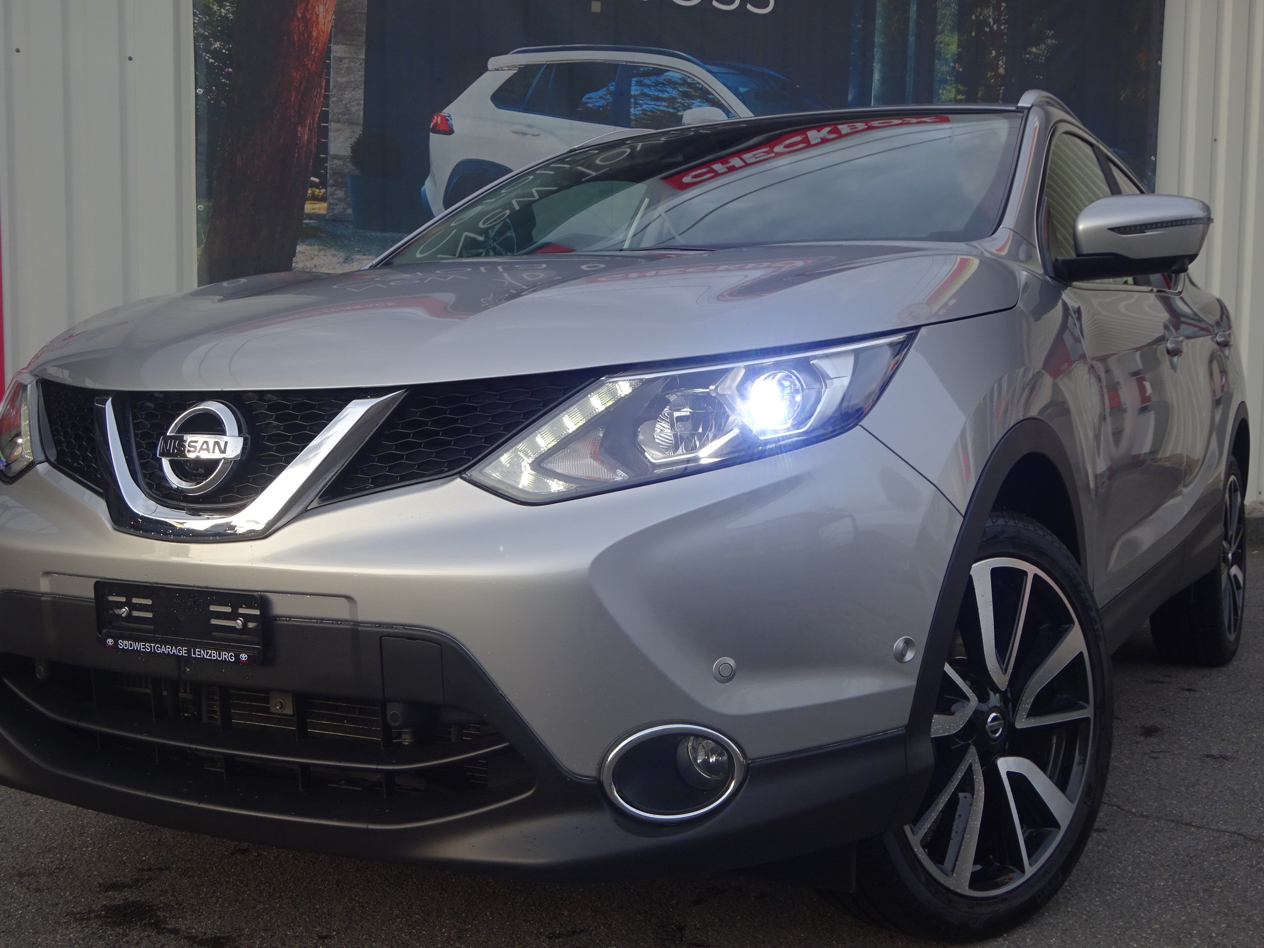 NISSAN Qashqai 1.6 dCi tekna Xtronic CVT