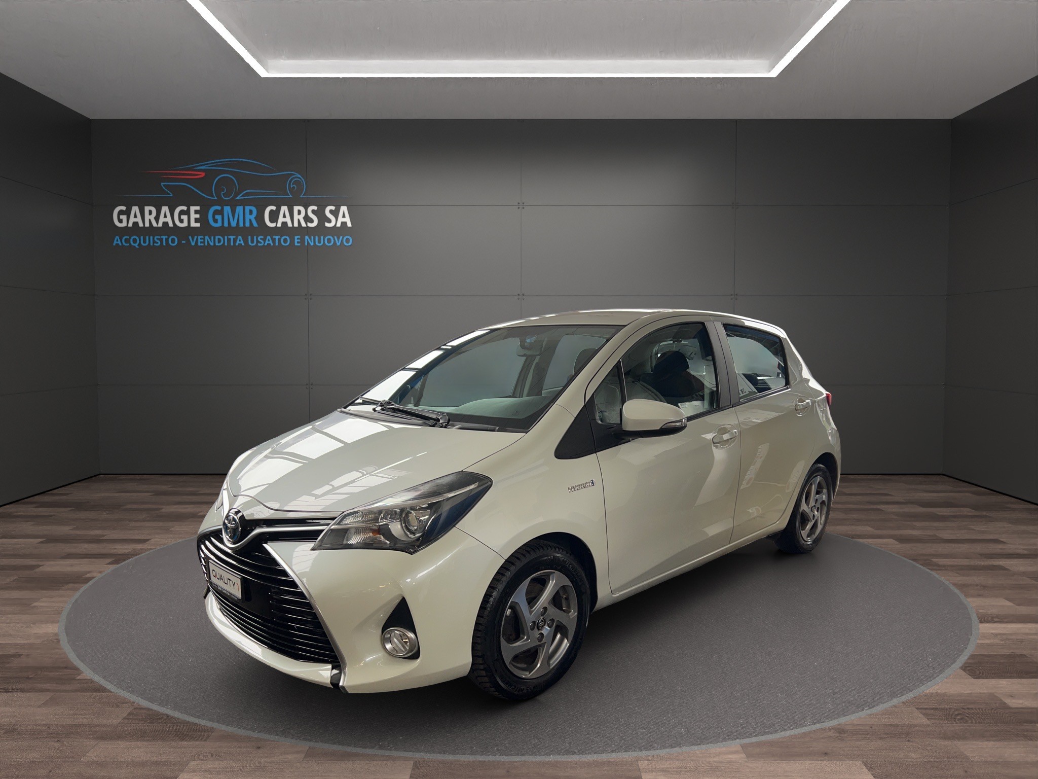 TOYOTA Yaris 1.5 VVT-i Hybrid Style e-CVT