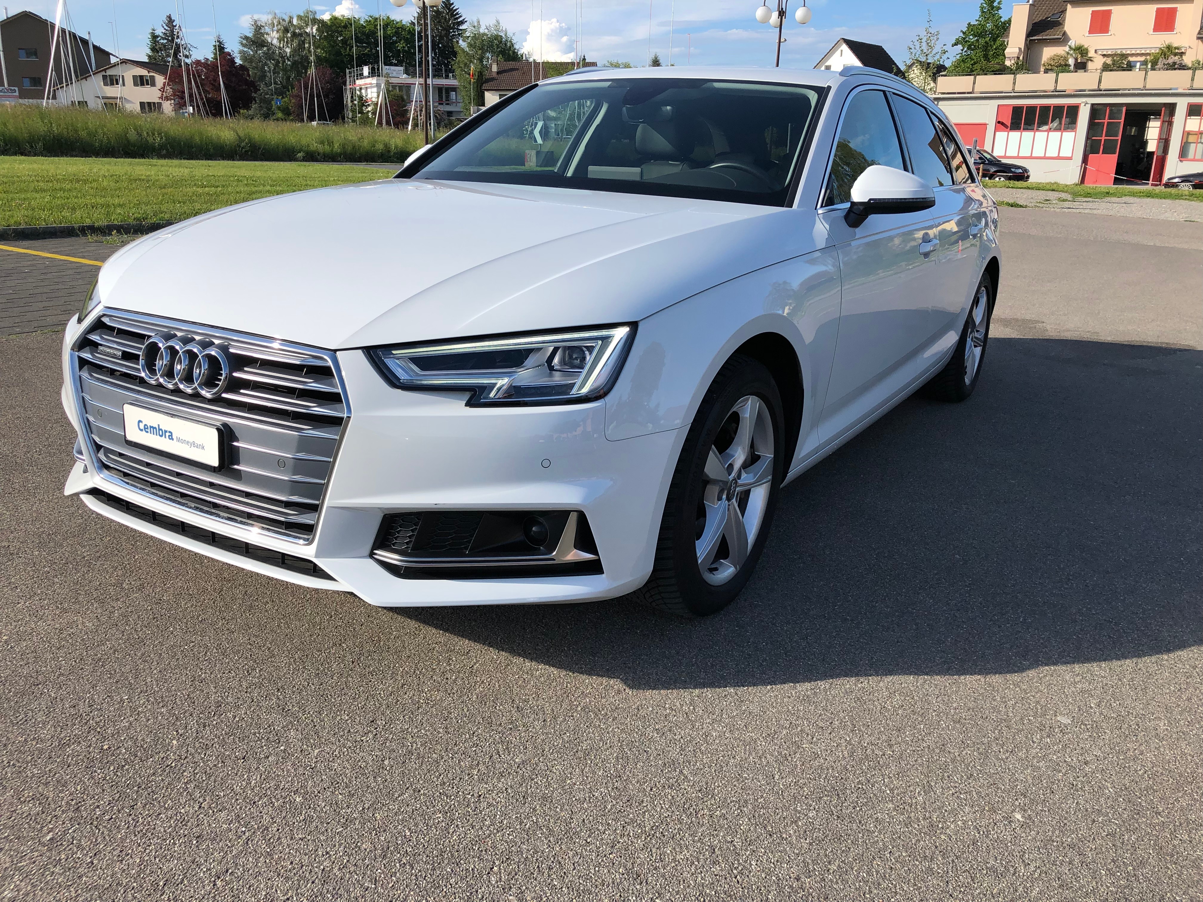 AUDI A4 Avant 40 TDI quattro S-tronic