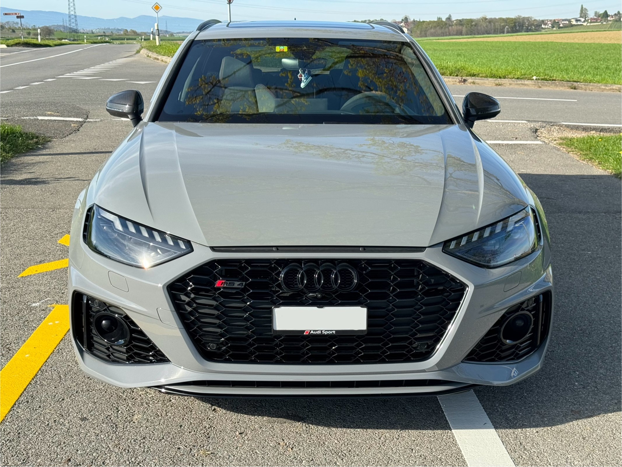 AUDI RS4 Avant quattro tiptronic