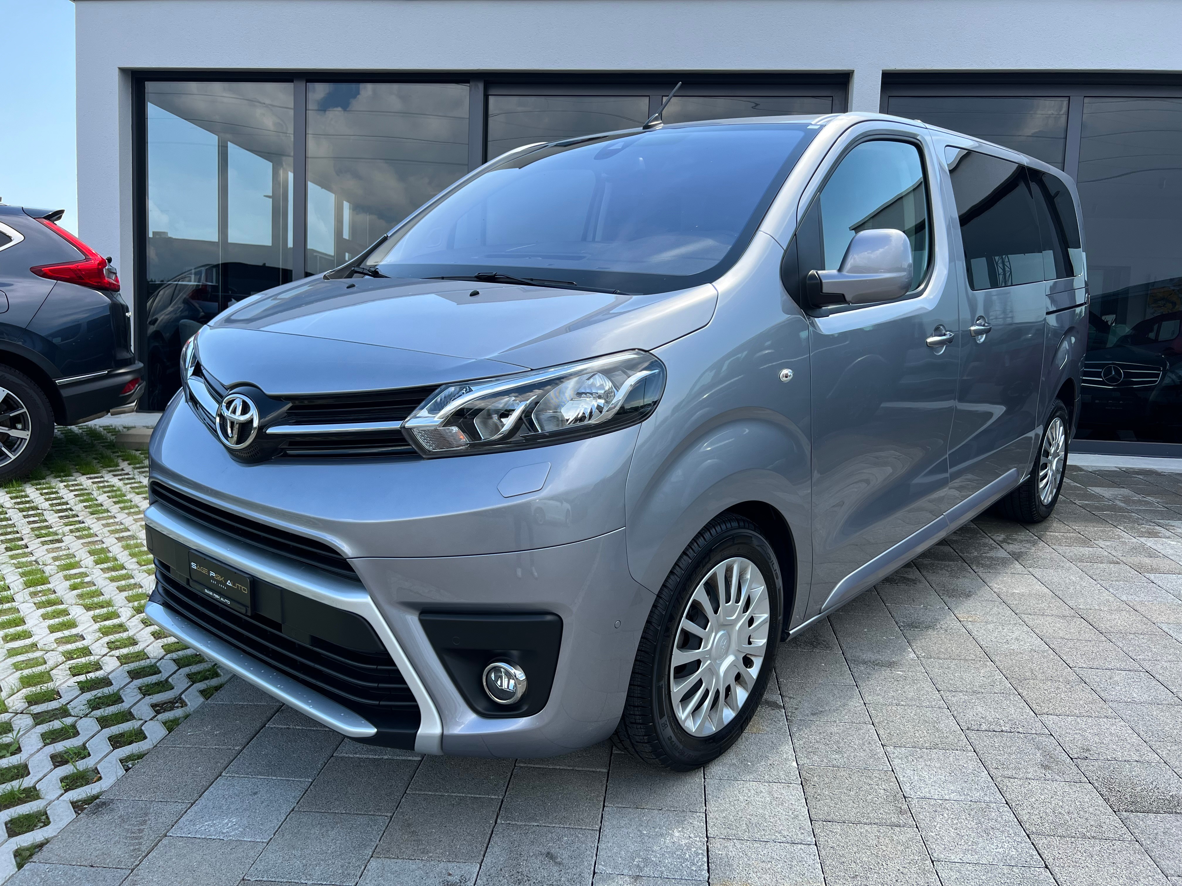 TOYOTA Proace Verso 2.0 D-4D Shuttle Medium Automatic