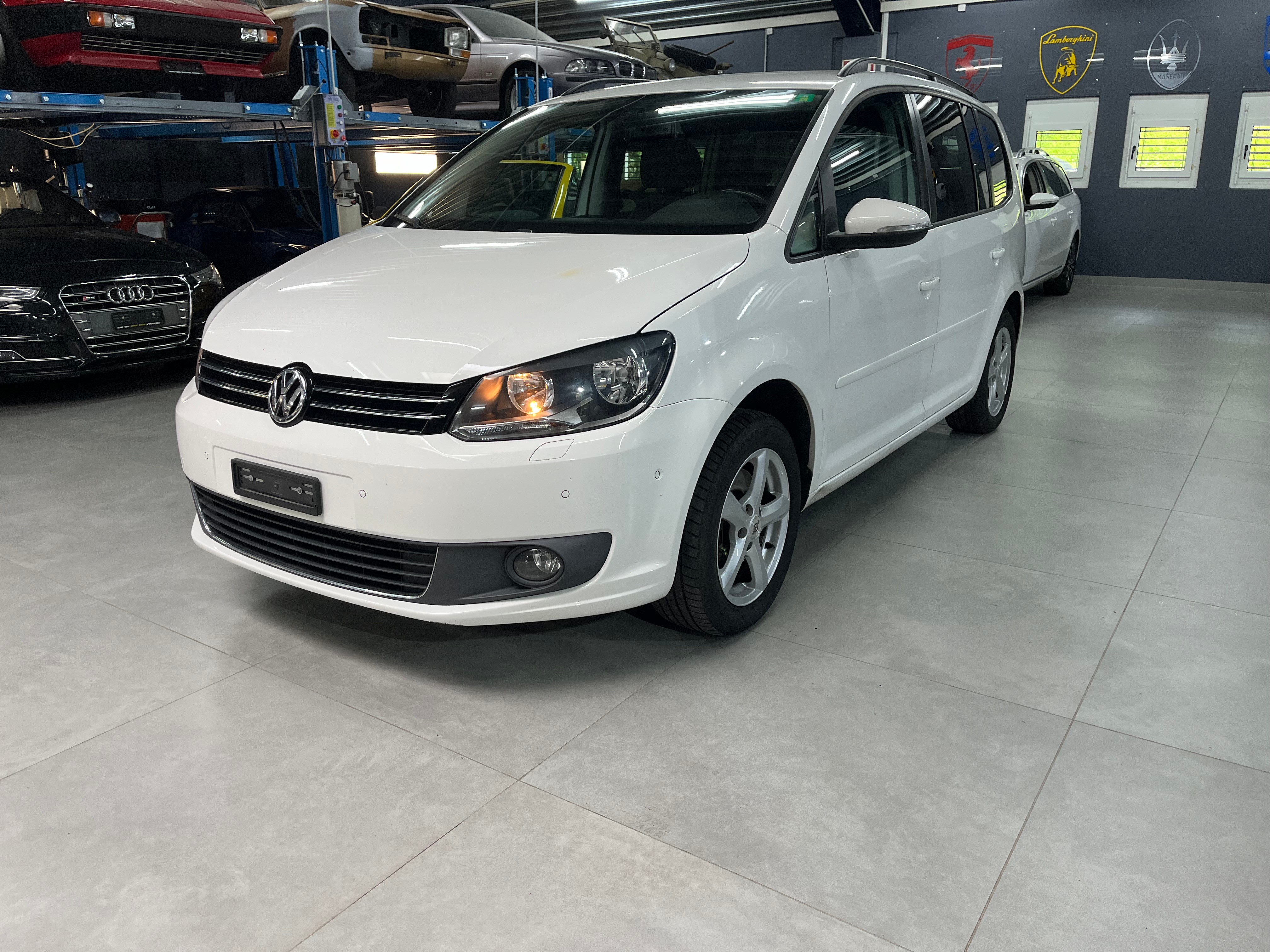 VW Touran 1.4 TSI EcoFuel Highline DSG