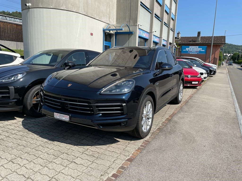 PORSCHE Cayenne E-Hybrid