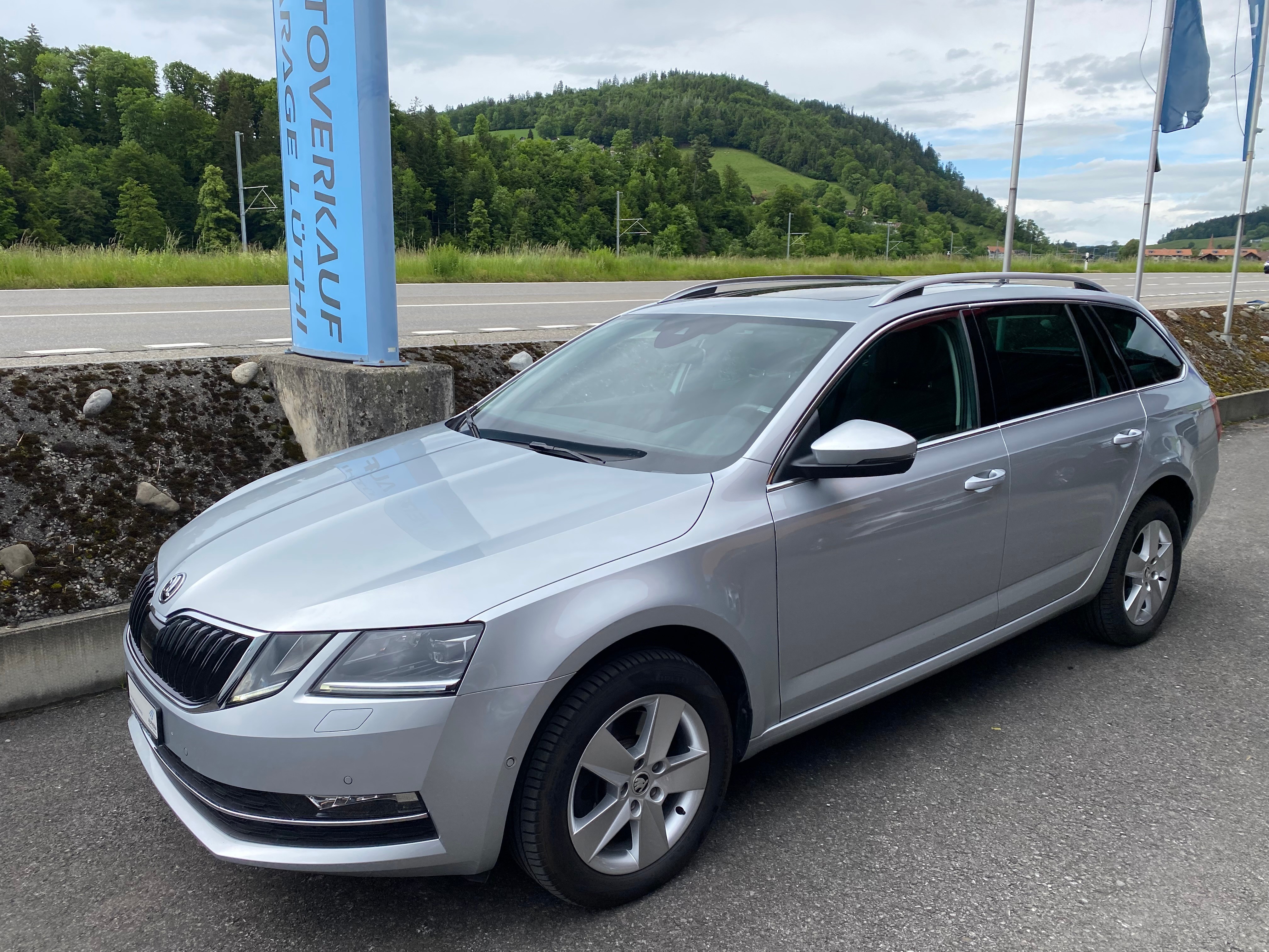 SKODA Octavia Combi 2.0 TDI Style 4x4 DSG