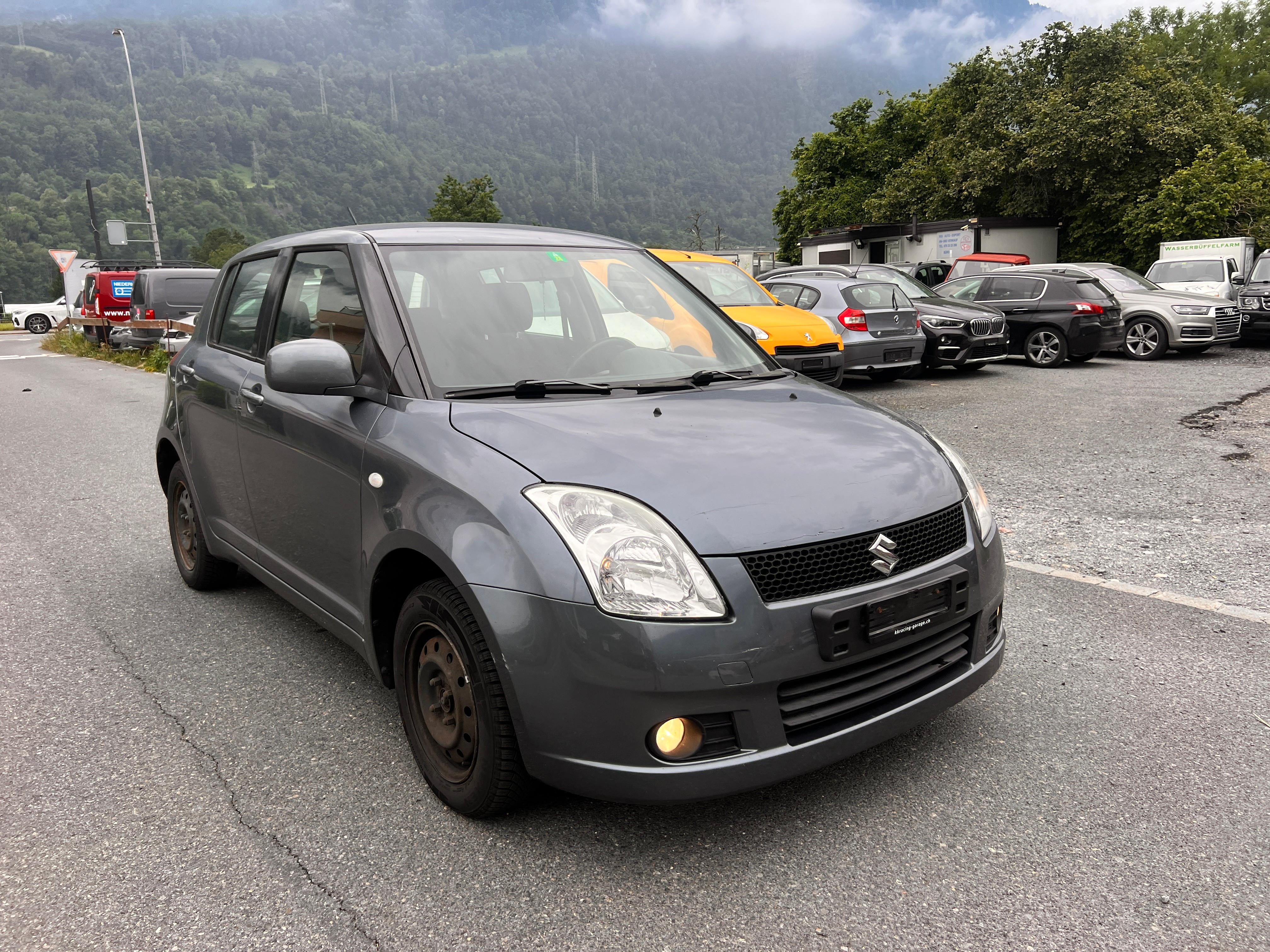 SUZUKI Swift 1.3i 16V GL 4x4