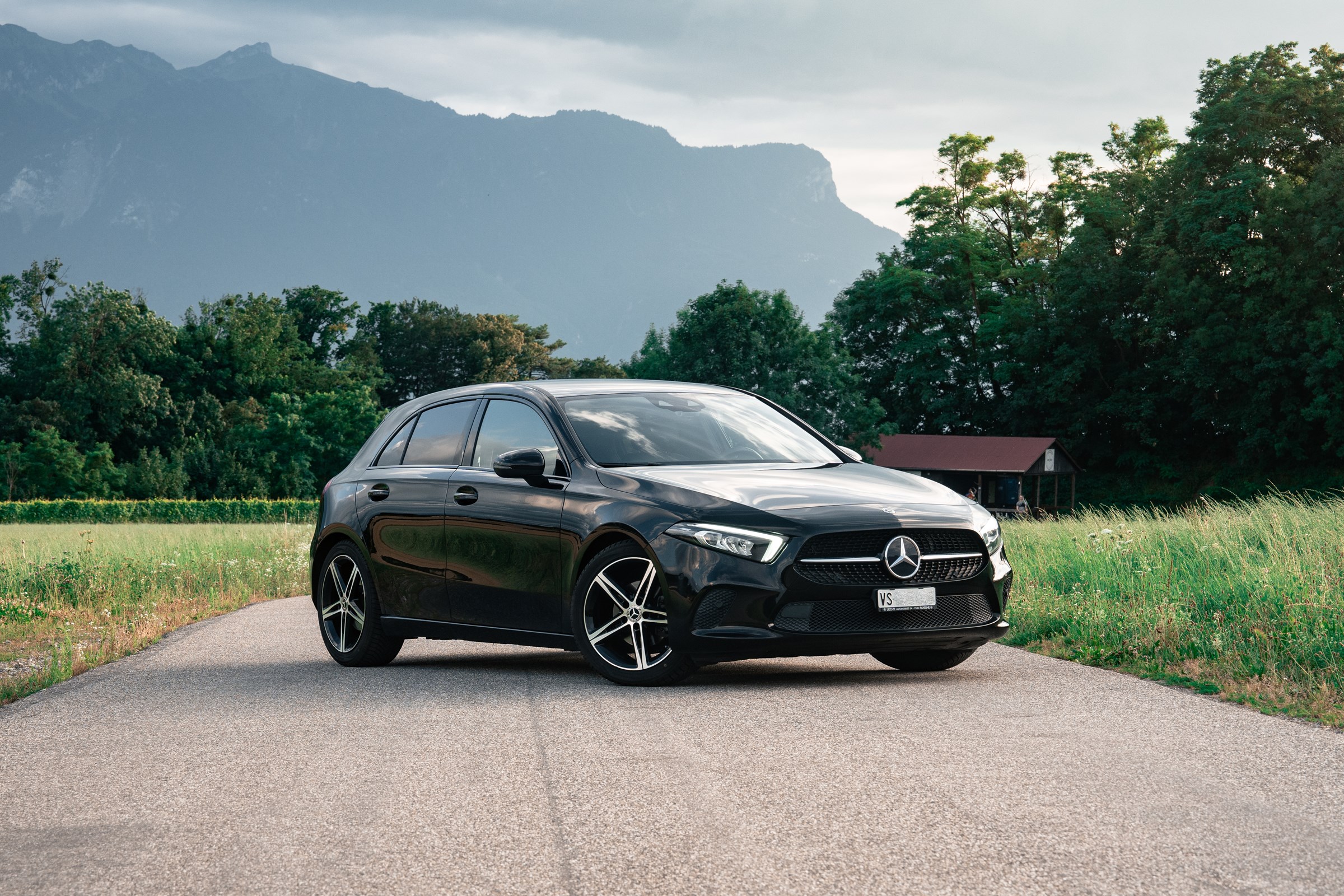 MERCEDES-BENZ A 180 Night Star AMG Line 7G-DCT