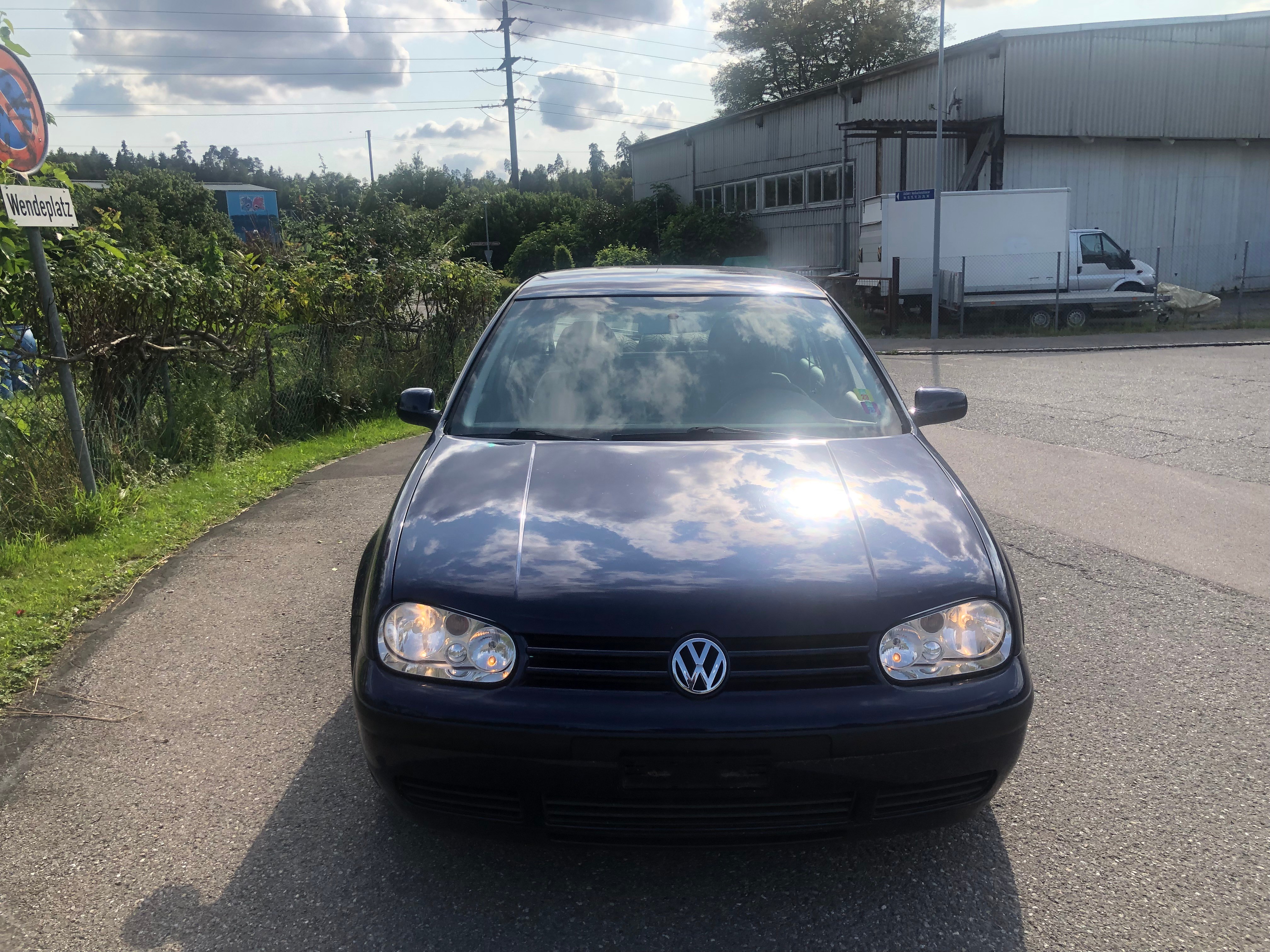 VW Golf 1.6