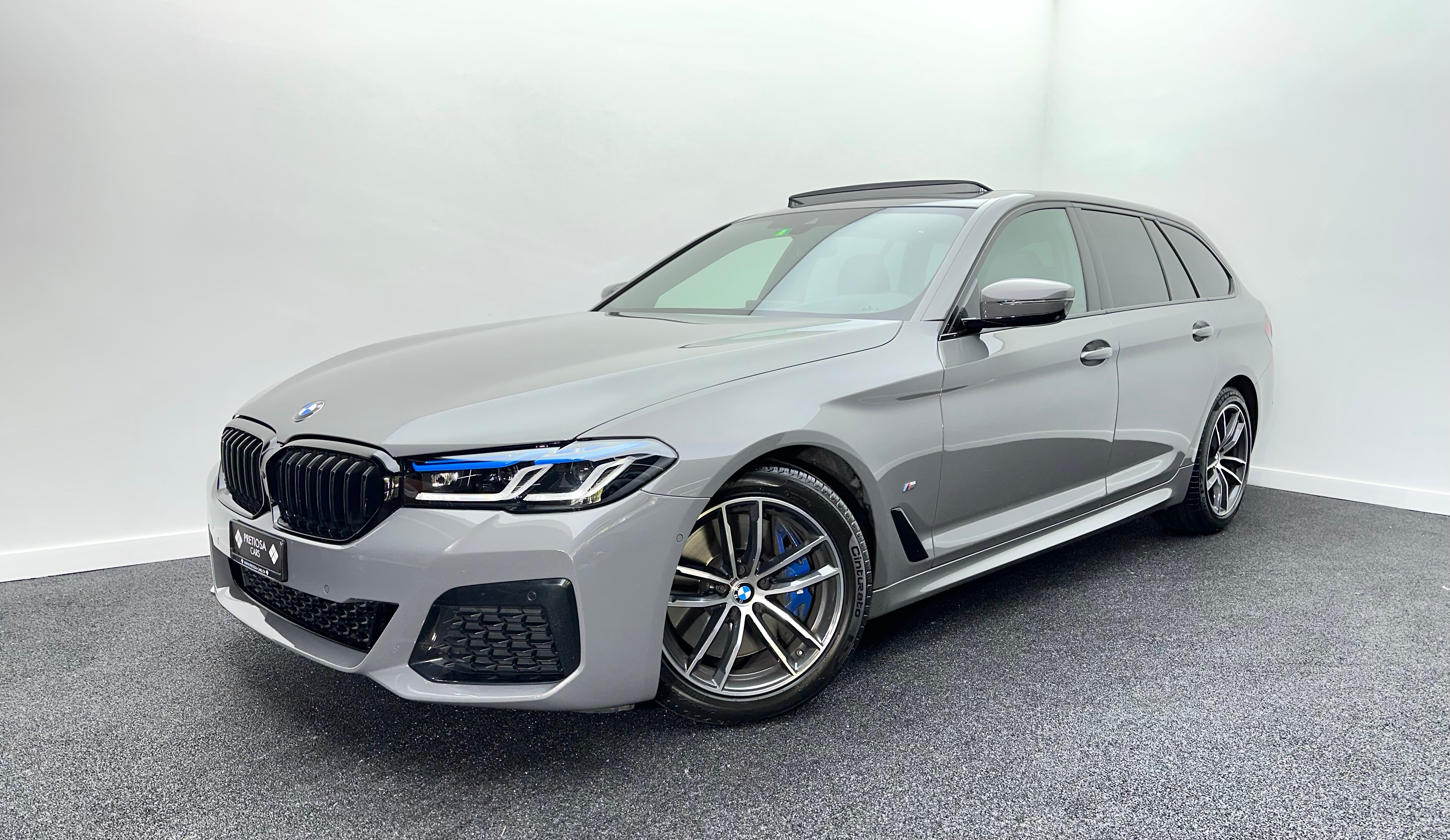 BMW 530d xDrive 48V Touring M Sport Steptronic