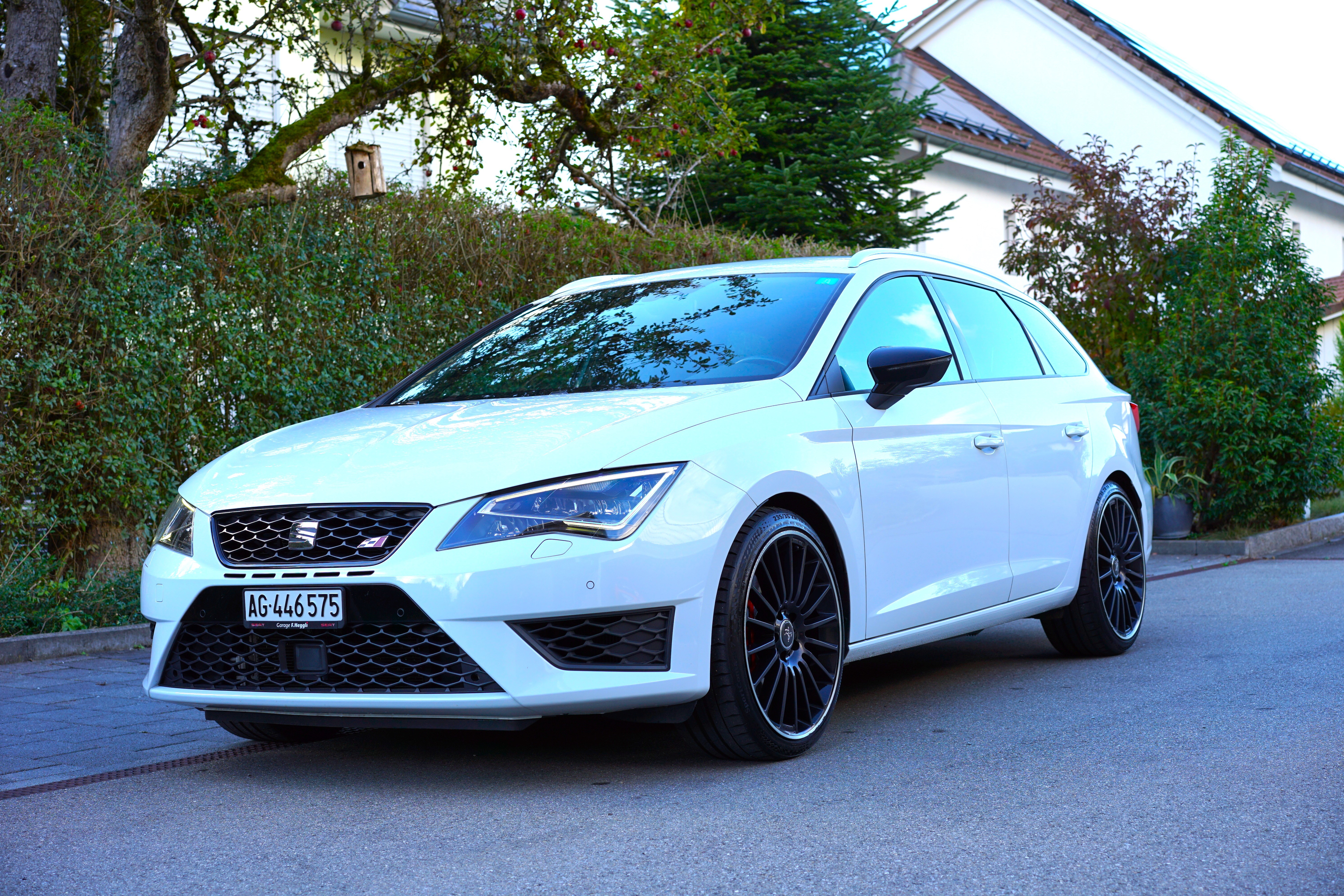 SEAT Leon ST 2.0 TSI Cupra 280 DSG