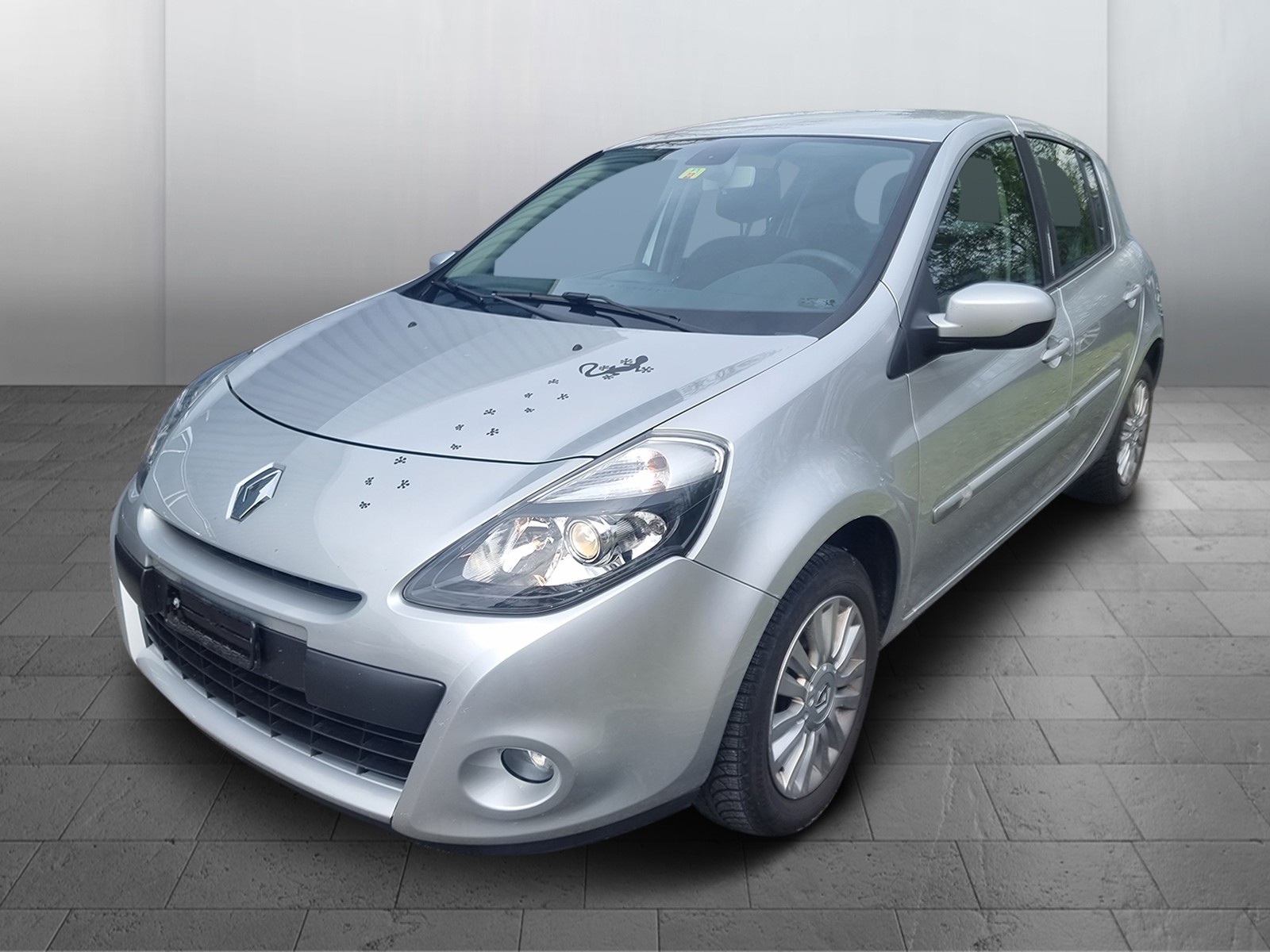 RENAULT Clio 1.6 16V Dynamique Automatic