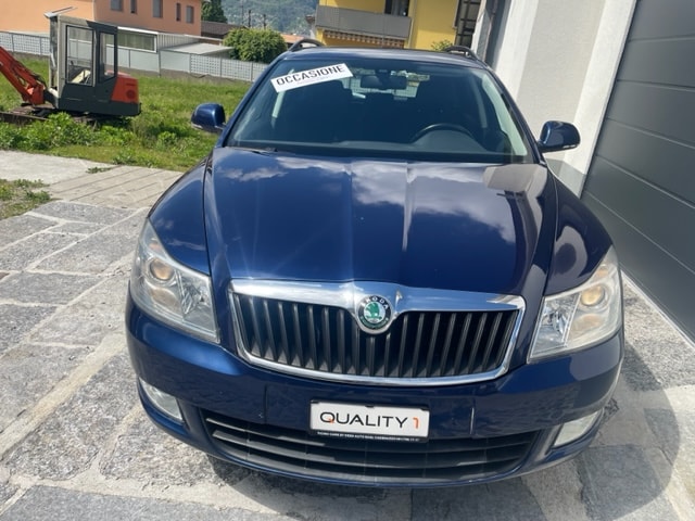 SKODA Octavia Combi 1.8 TSI Ambiente