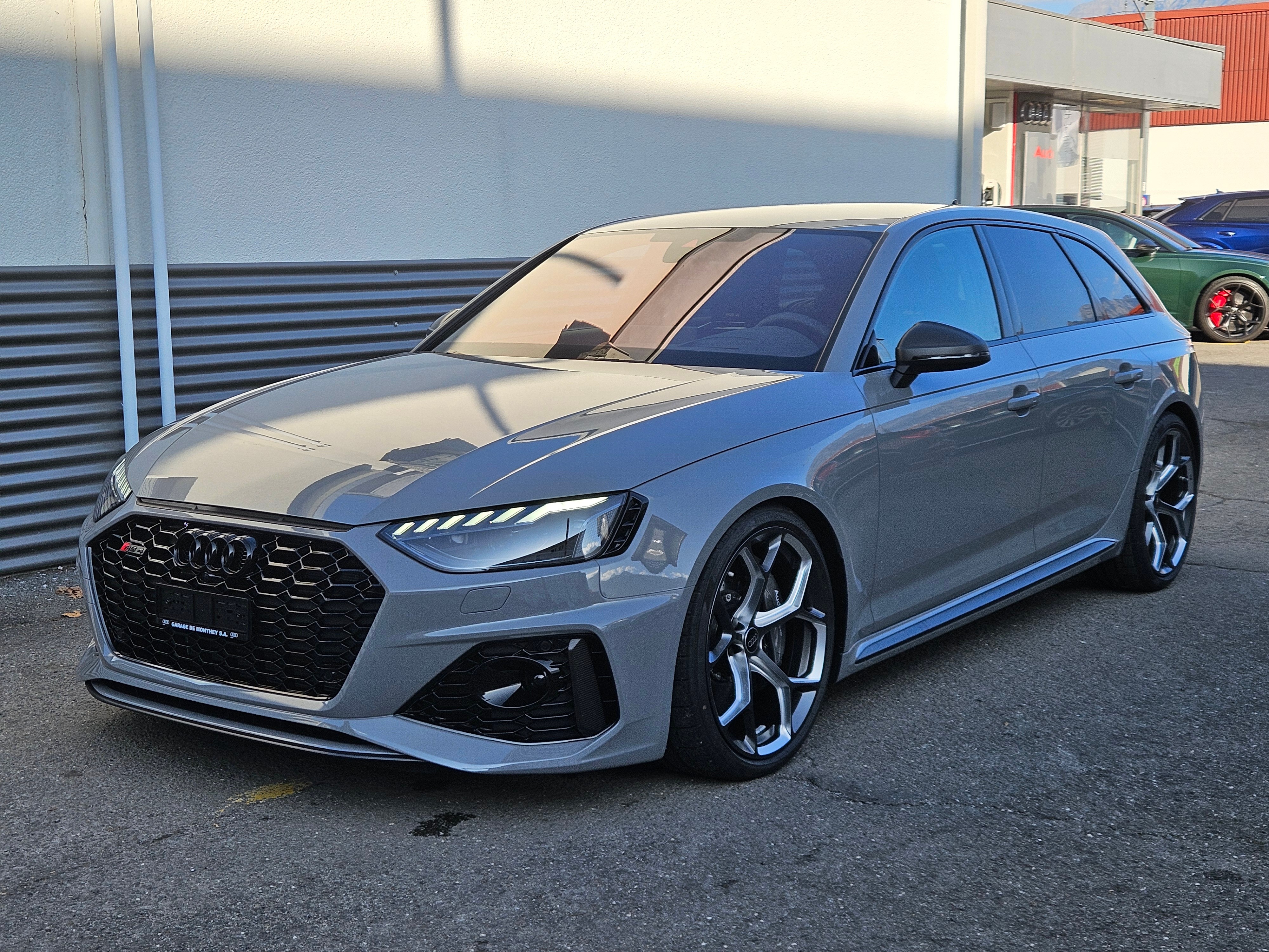 AUDI RS4 Avant 25 year edition quattro tiptronic