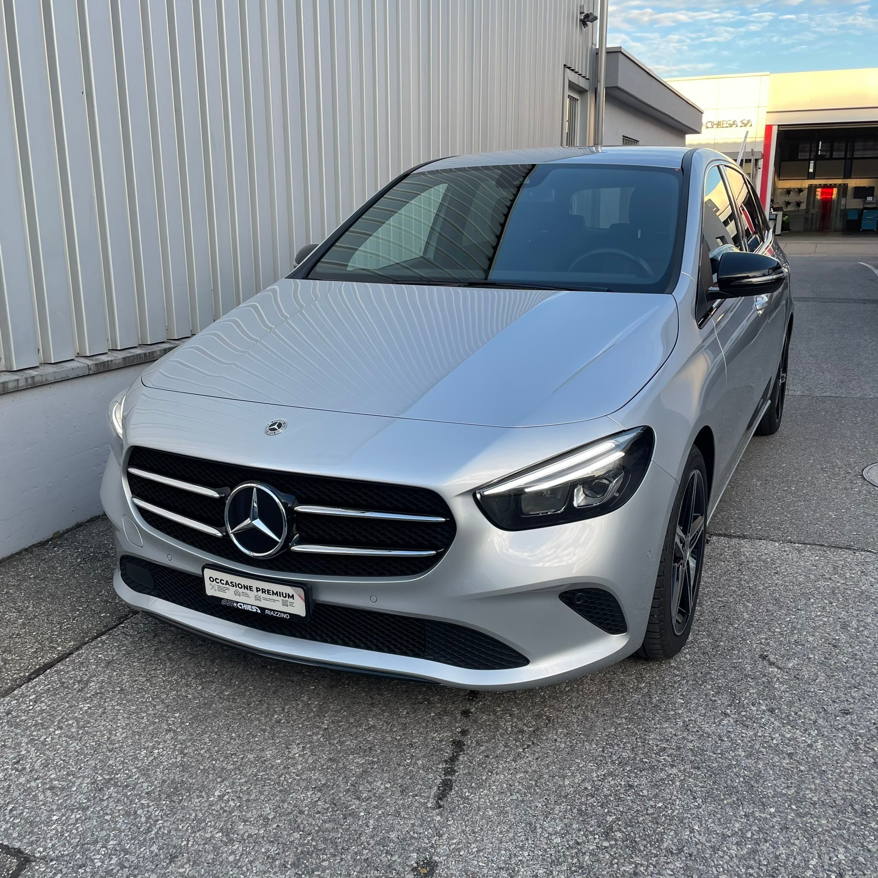 MERCEDES-BENZ B 200 Night Star