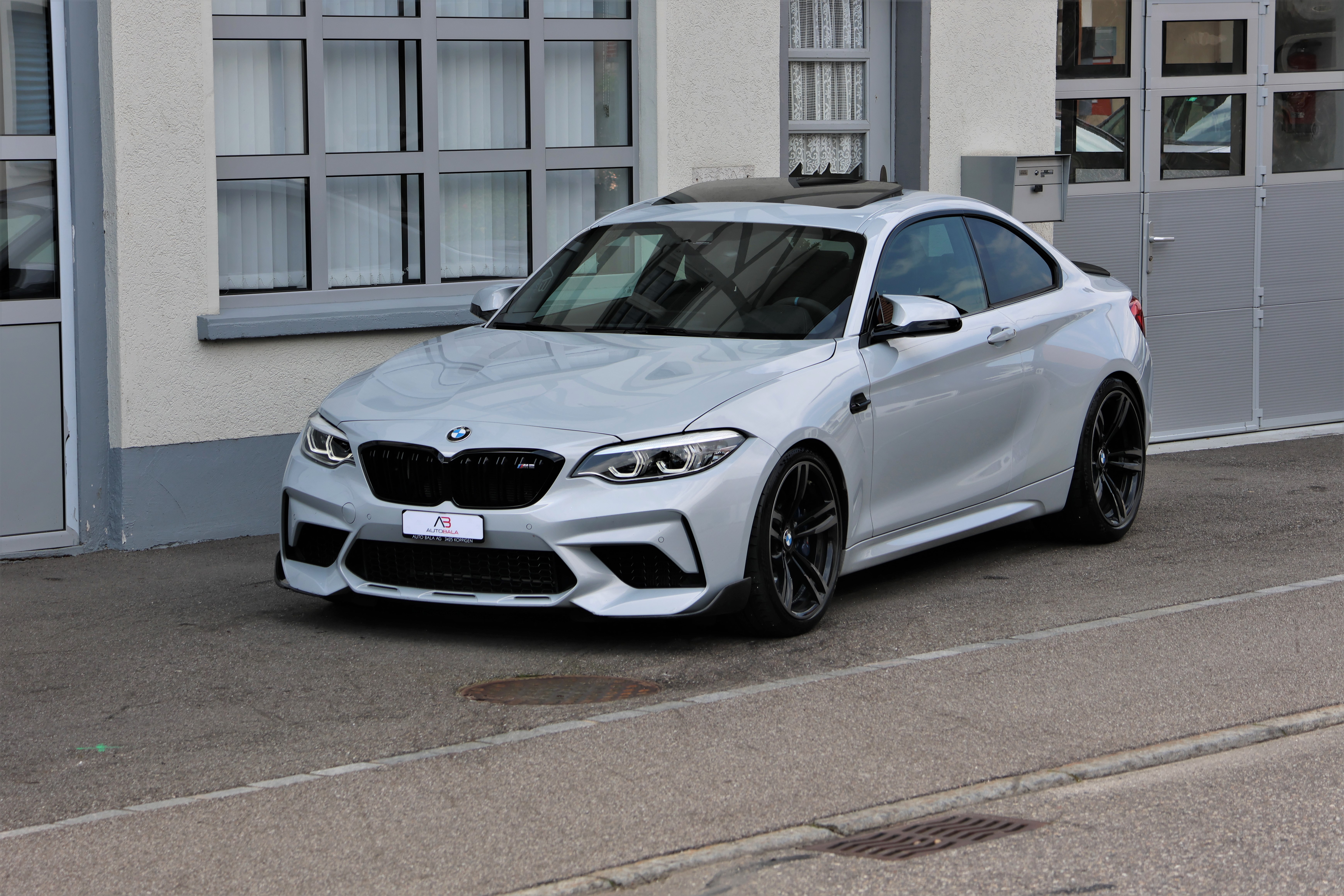 BMW M2 Competition Drivelogic